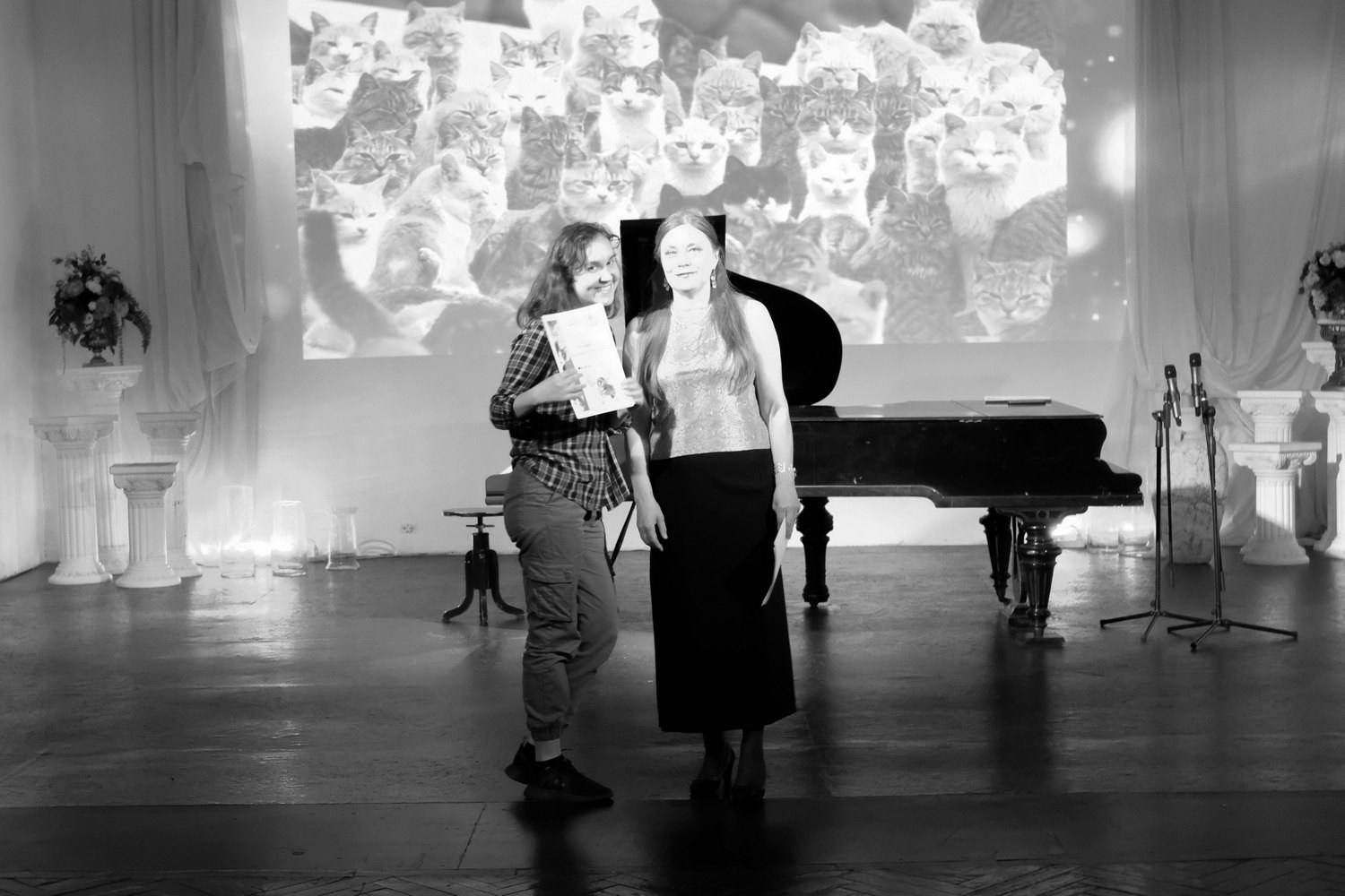 «ПитерКот» ежегодная выставка работ художников. Дом Шрёдера