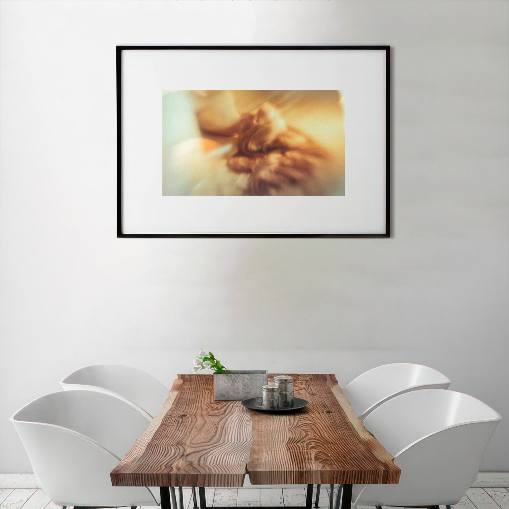 SOMETIMES SHE LOVES. Eduard Kopysov — International visual artist