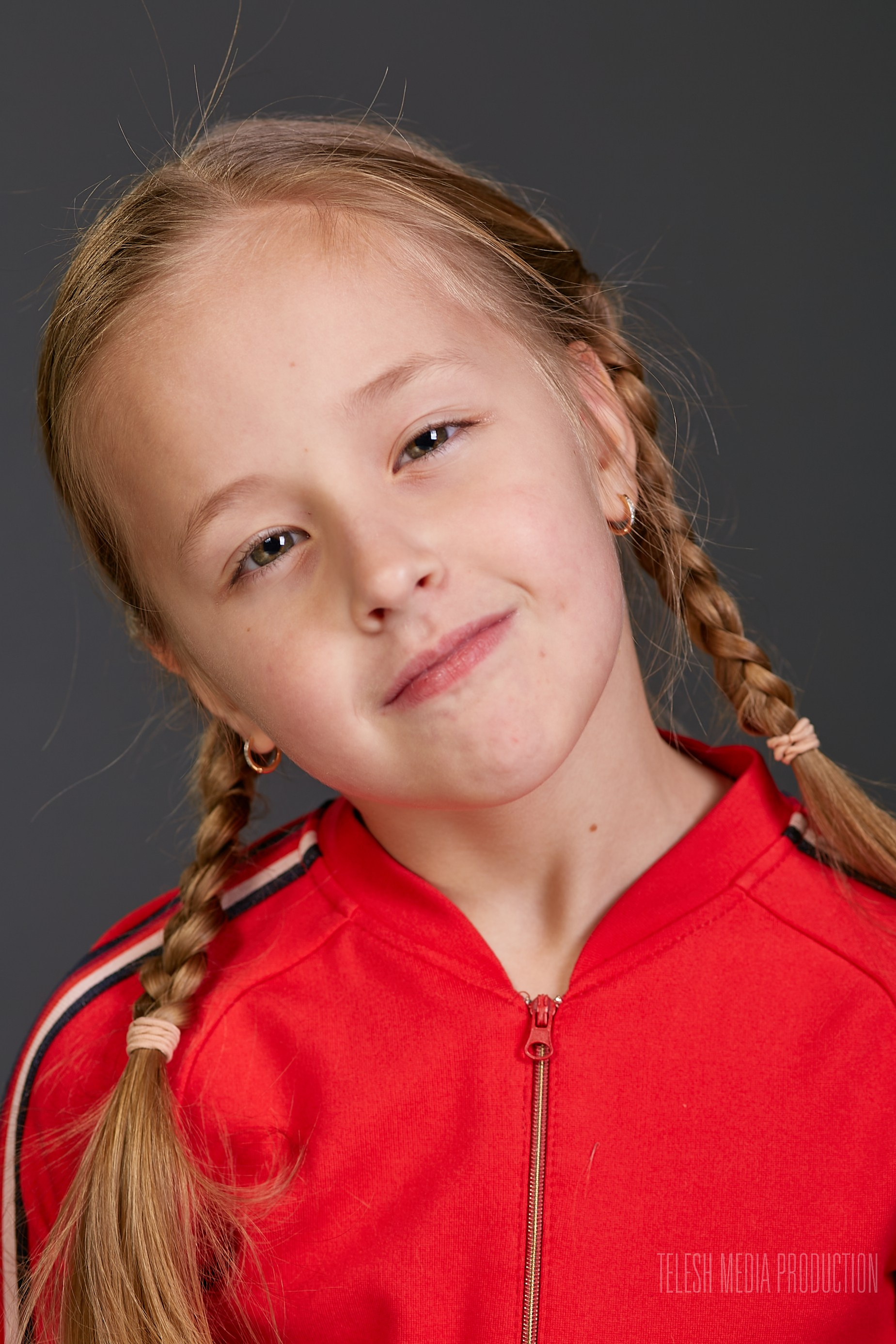 Ульяна Боброва, 8 лет. Театральная студия для детей и взрослых в Санкт-Петербурге