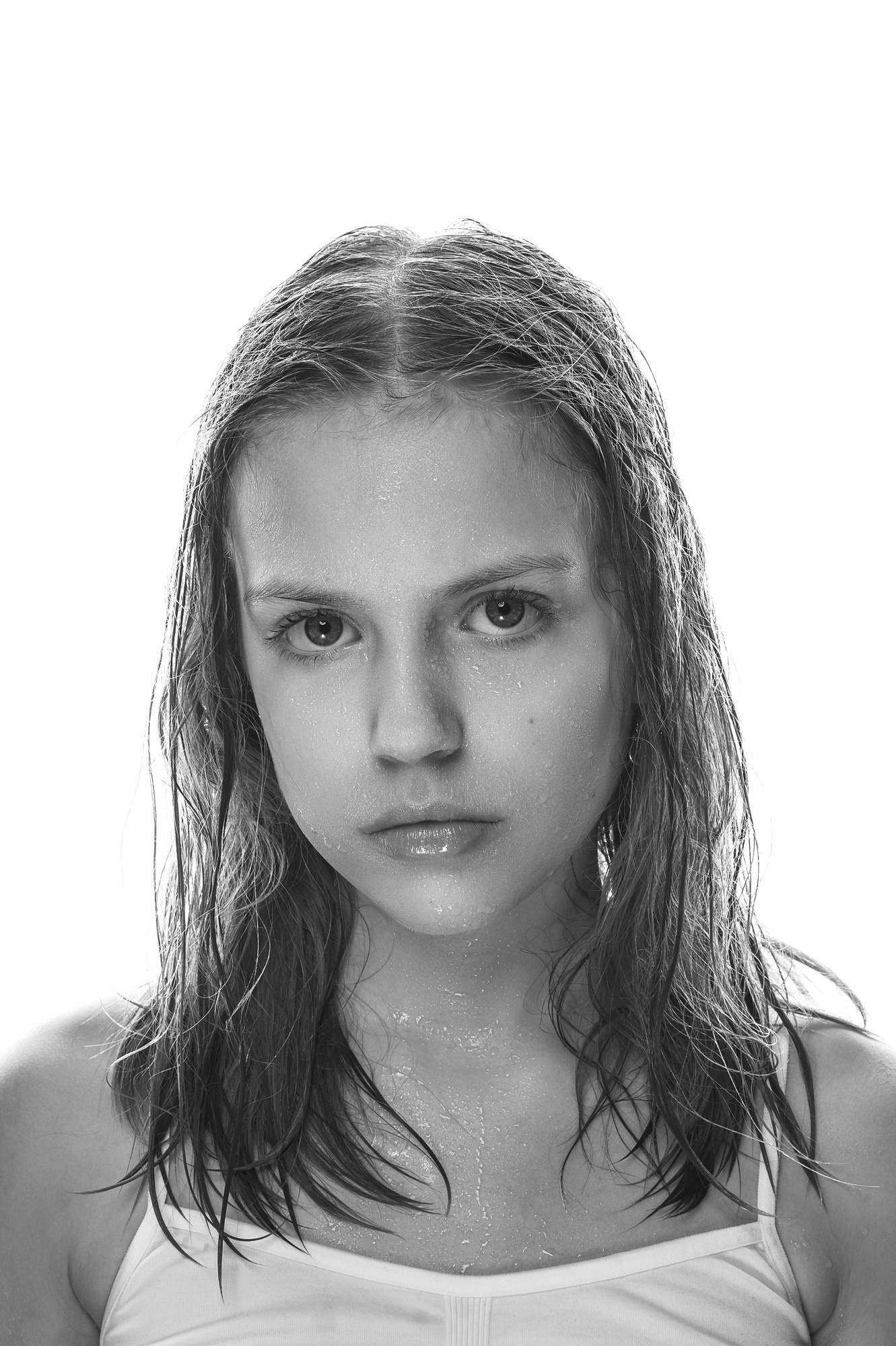 Кристина Шэр - модель-подросток из Москвы, портрет без макияжа.