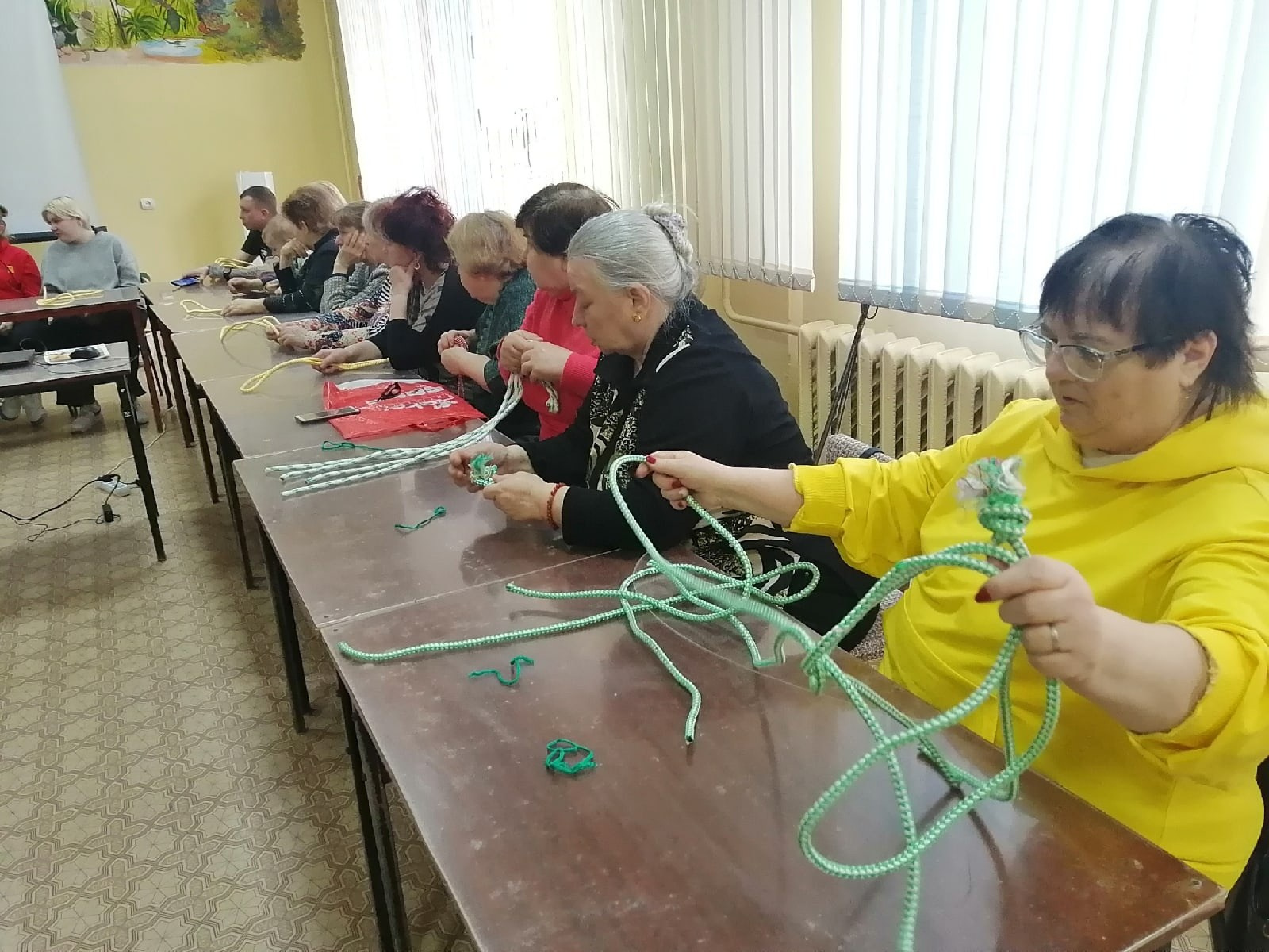 Мастер класс по изготовлению игрушек для собак. НРОО КЦ "Собаковод"