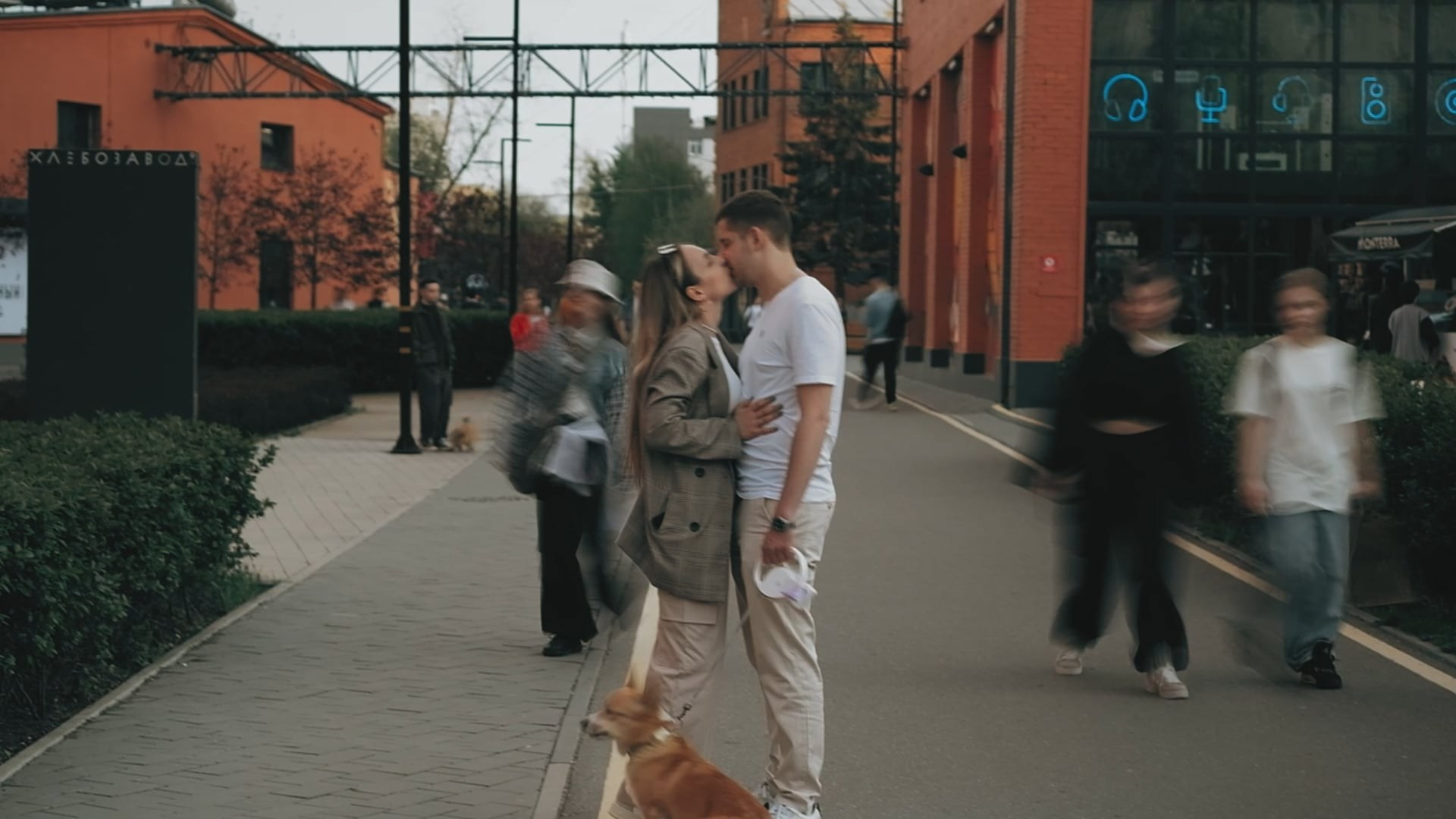 Видео. Фотограф и видеограф в Москве Полина Абраменкова