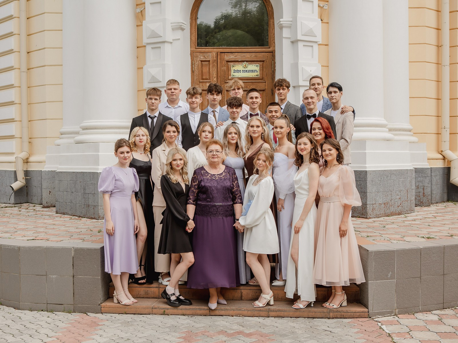 Фотокниги для старшеклассников. Фотограф Егор Бархатов