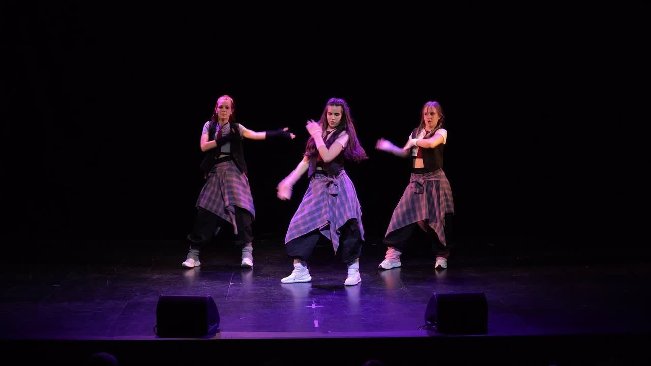 Видеосъёмка отчетных концертов, конкурсов, выступлений. «Студия DRONAVT`s» — видеосъёмка и фотография г. Москва