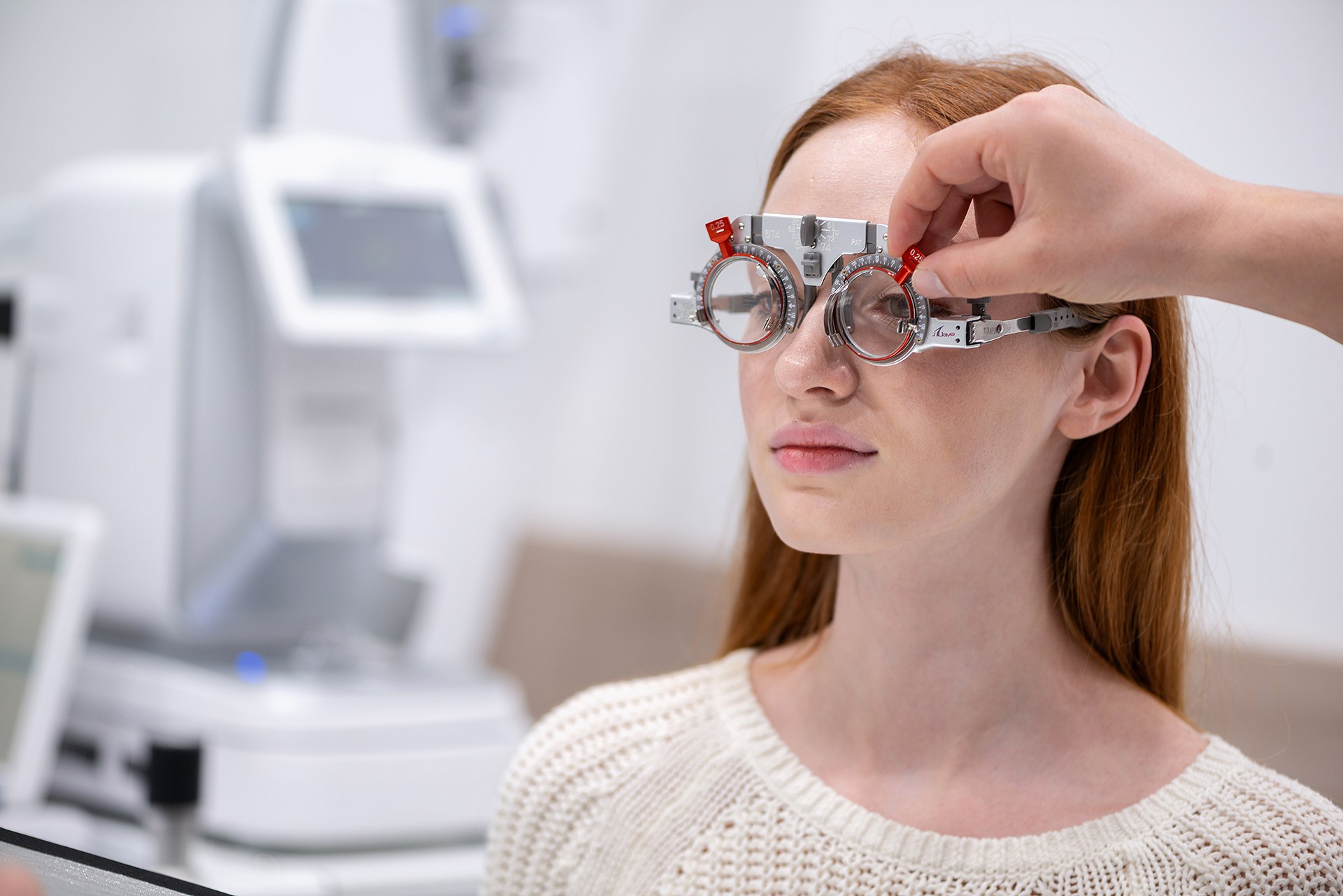 Фото медицинских кабинетов с современным оборудованием в Алматы