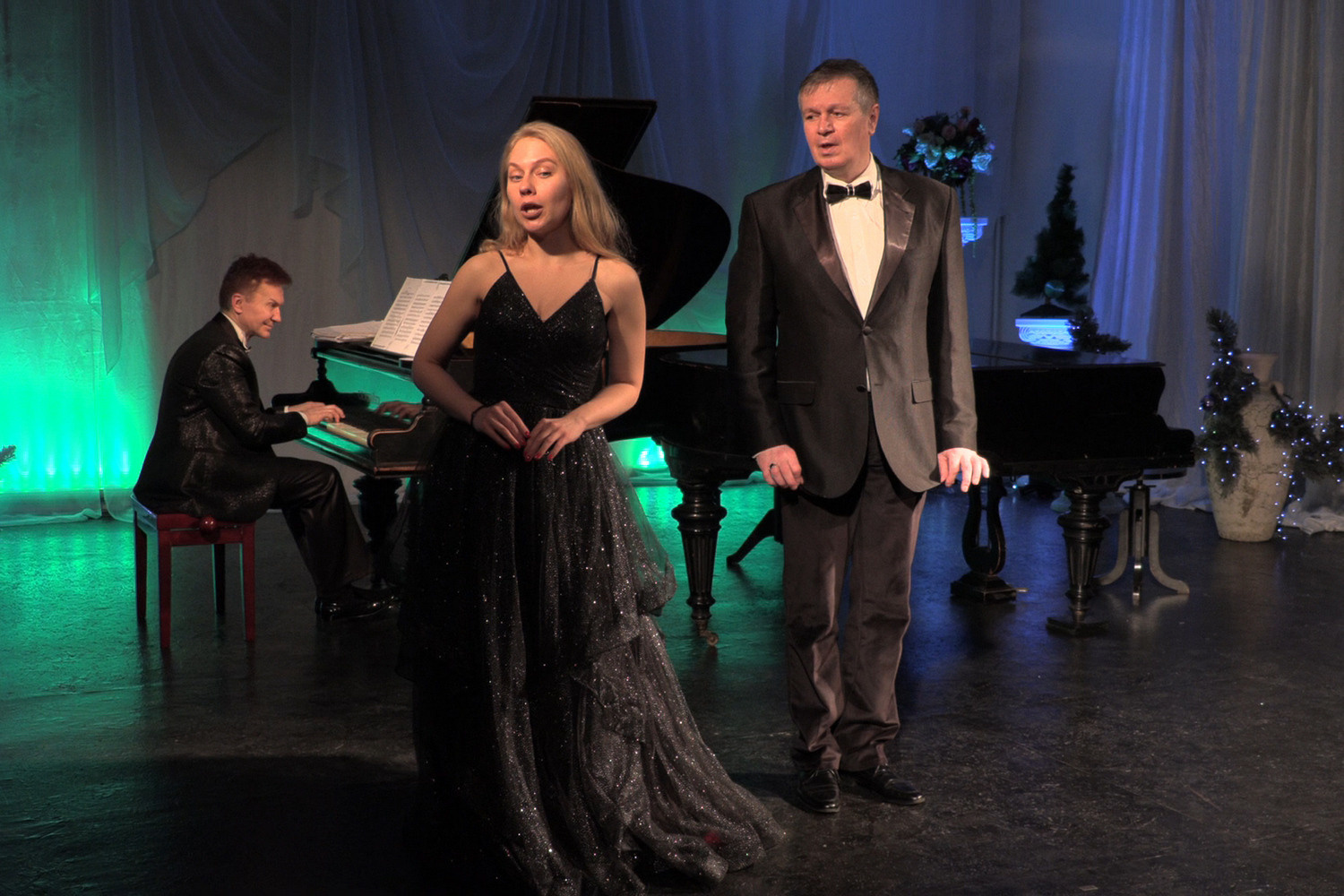 особняк К.И.Шрёдера, Петроградская набережная - 32. Концерт - опера в Доме Шрёдера