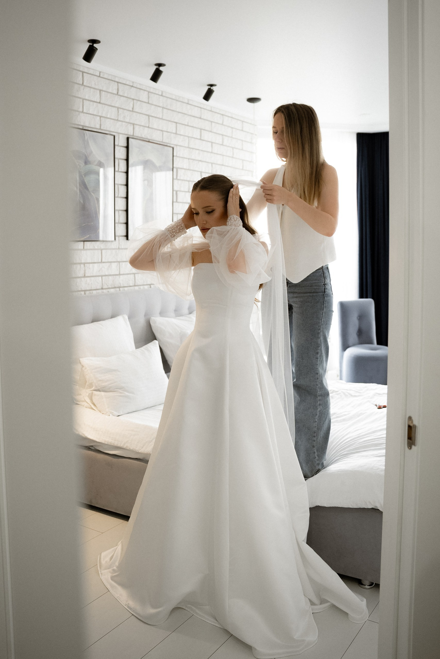 On Emotions агентство