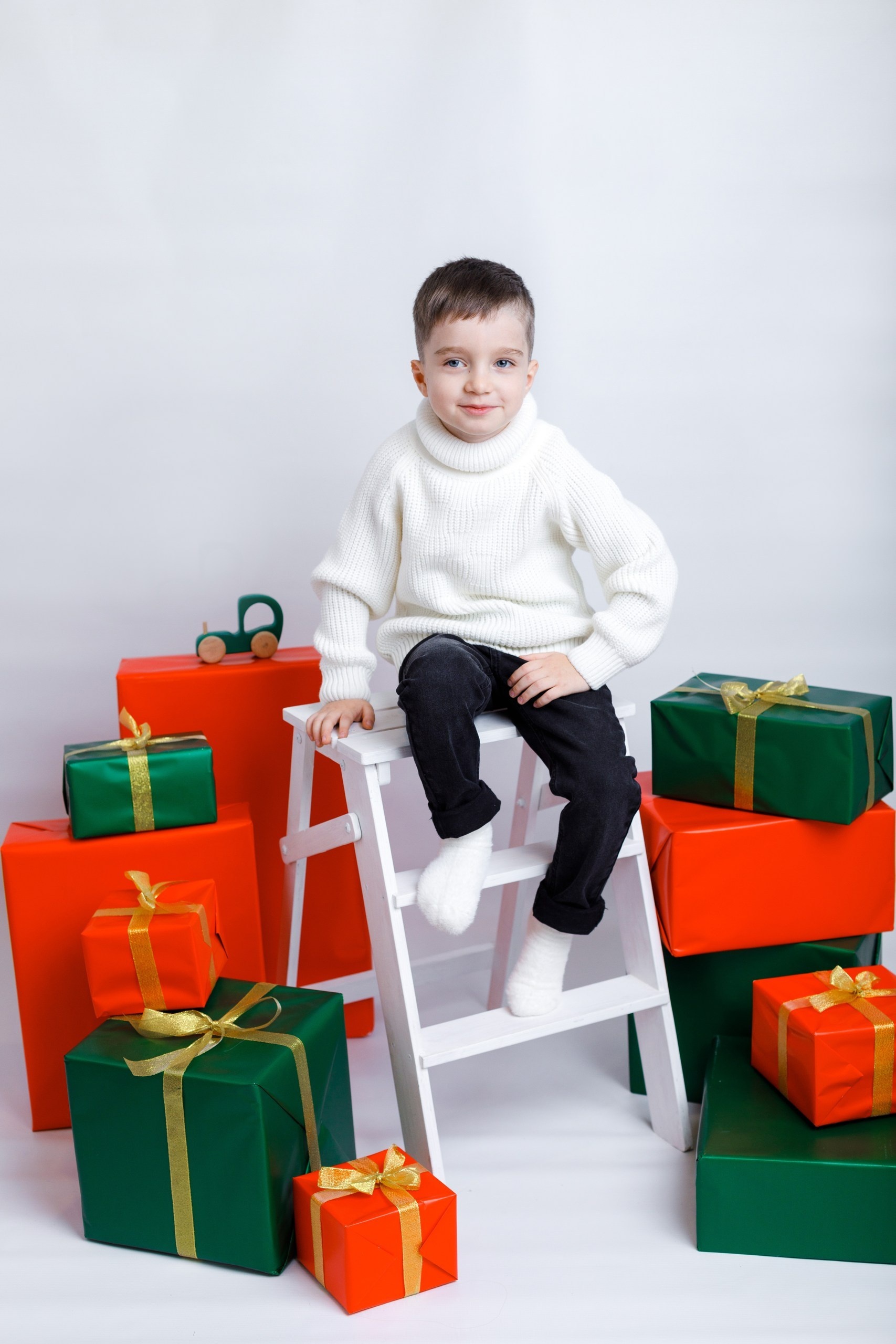 Фотостудия Эмоция Анапа. Семейный и детский фотограф, в Анапе Алфимова Елена.Новорожденных