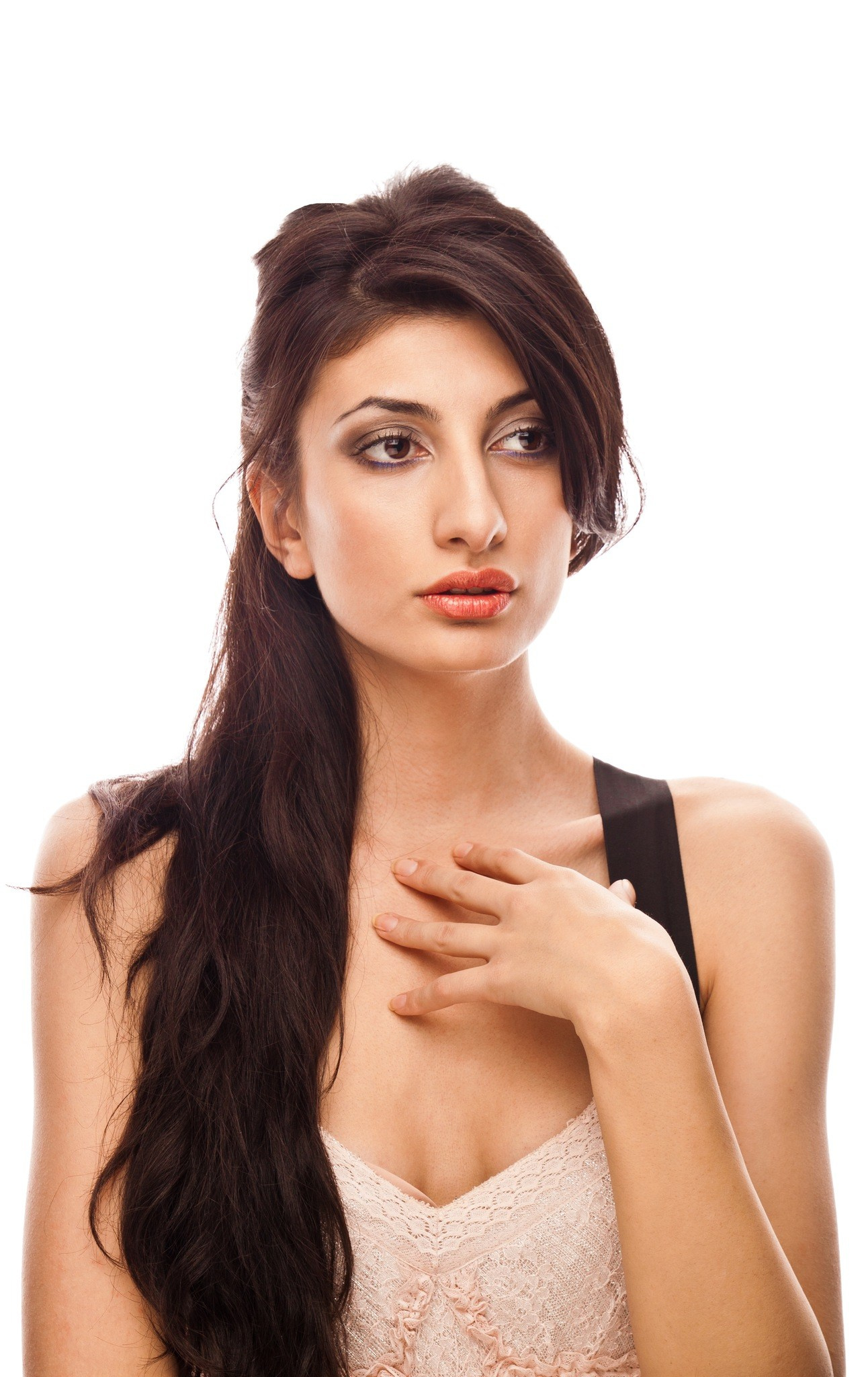 Зара участвует в портретной фотосессии для студентов и фотошколе