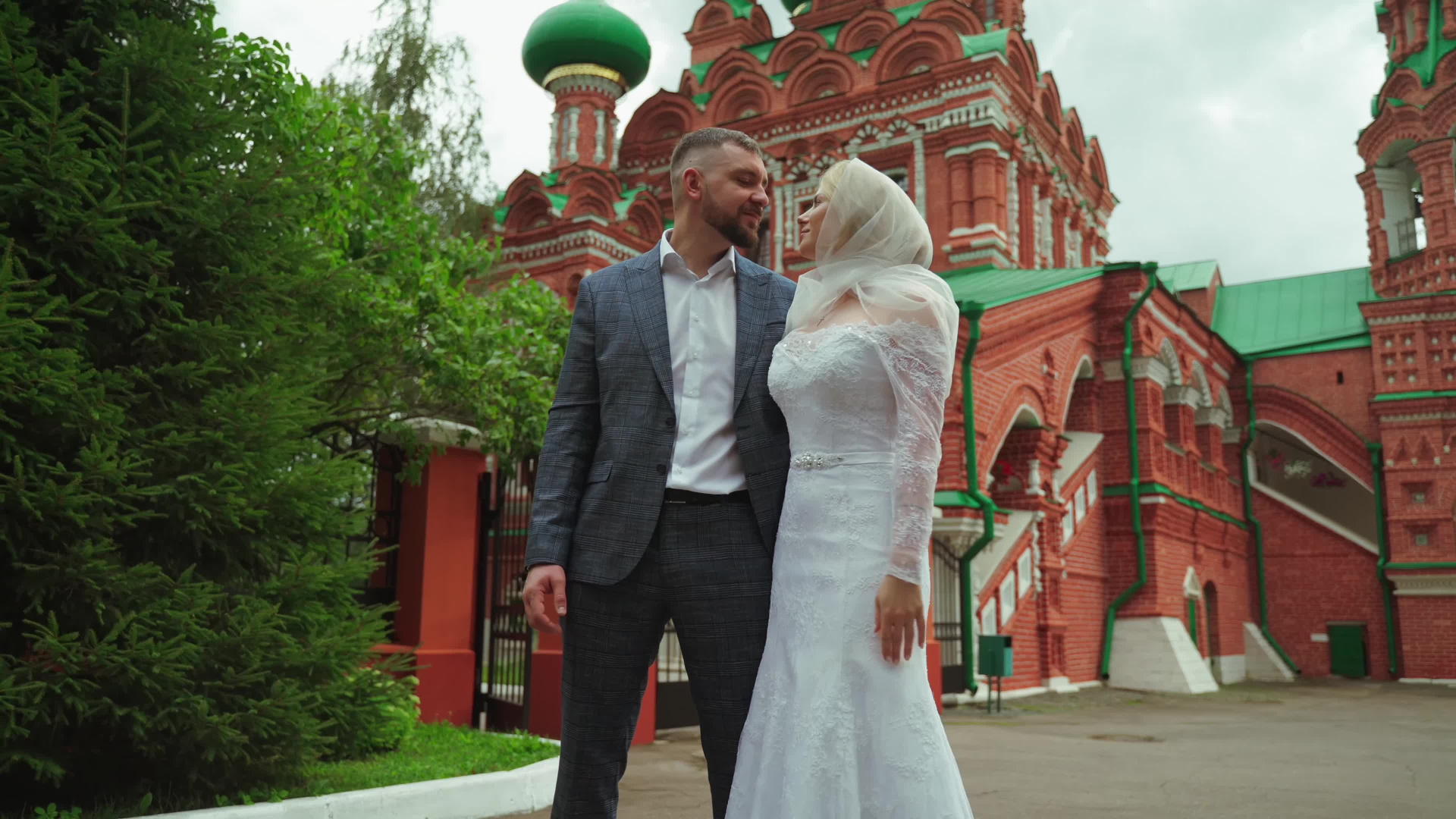 Свадебный видеограф в Москве — видеосъёмка свадьбы | Цены и примеры. Фото и видео производство для клиентов под различные задачи