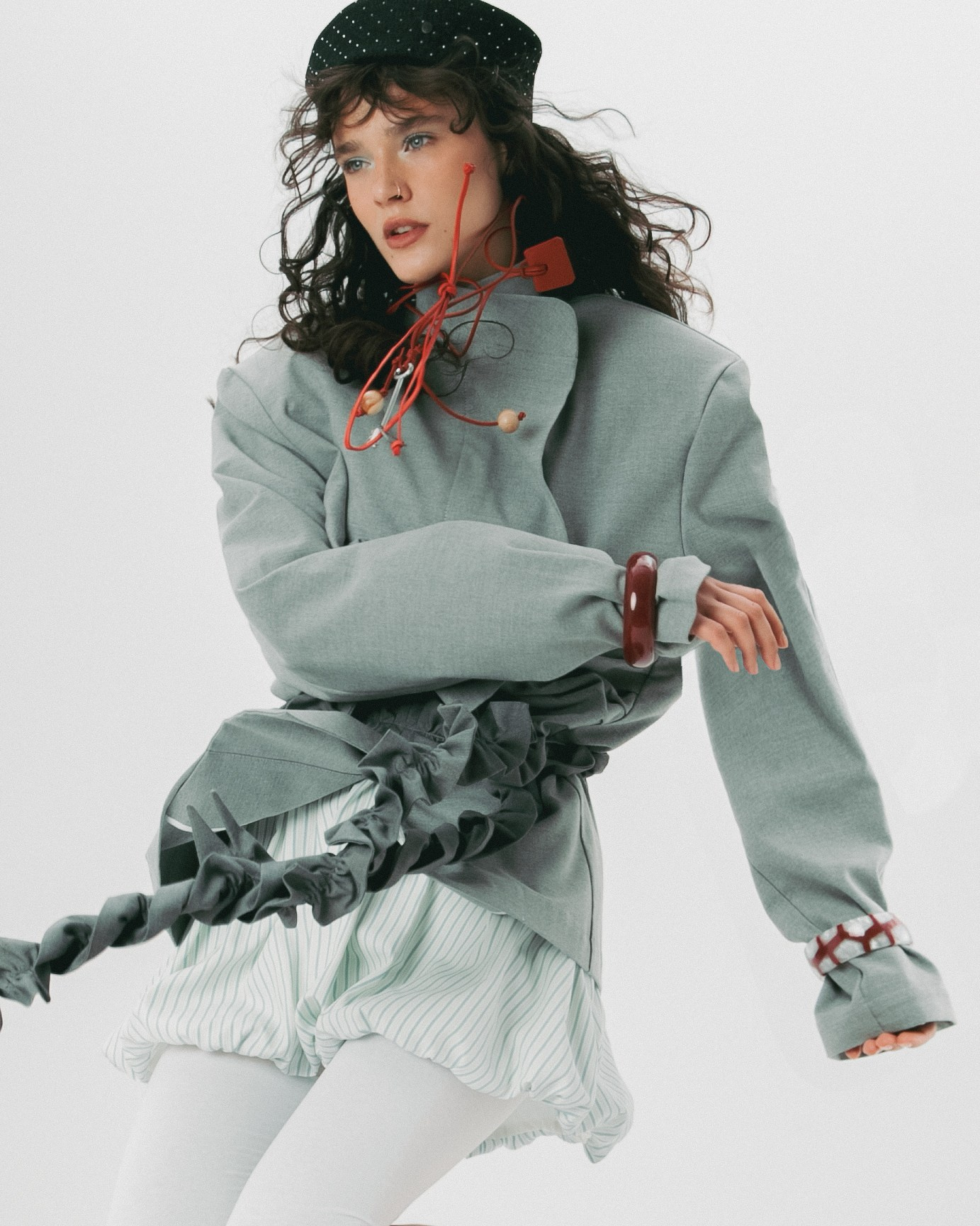 PERANYA — фотограф для брендов и людей. Москва