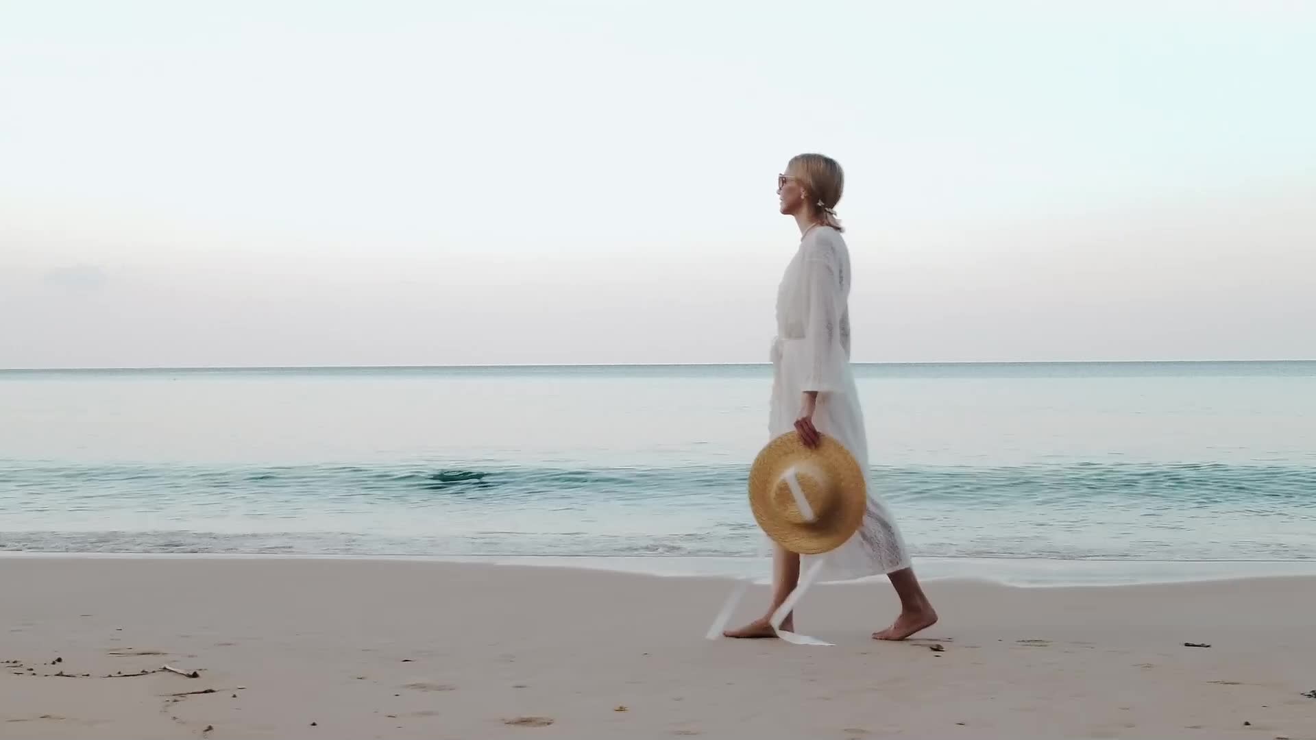 Video. Professional Wedding Photography, Portraits, and Studio Photoshoots in Phuket