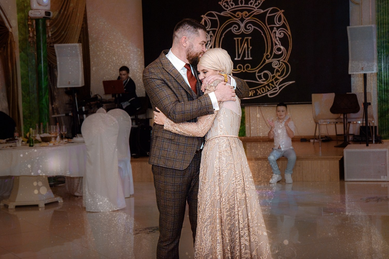 Видео портфолио. Стилист, видеограф, фотограф на никах и свадьбу в Москве, Лейла Влад nikahmsk