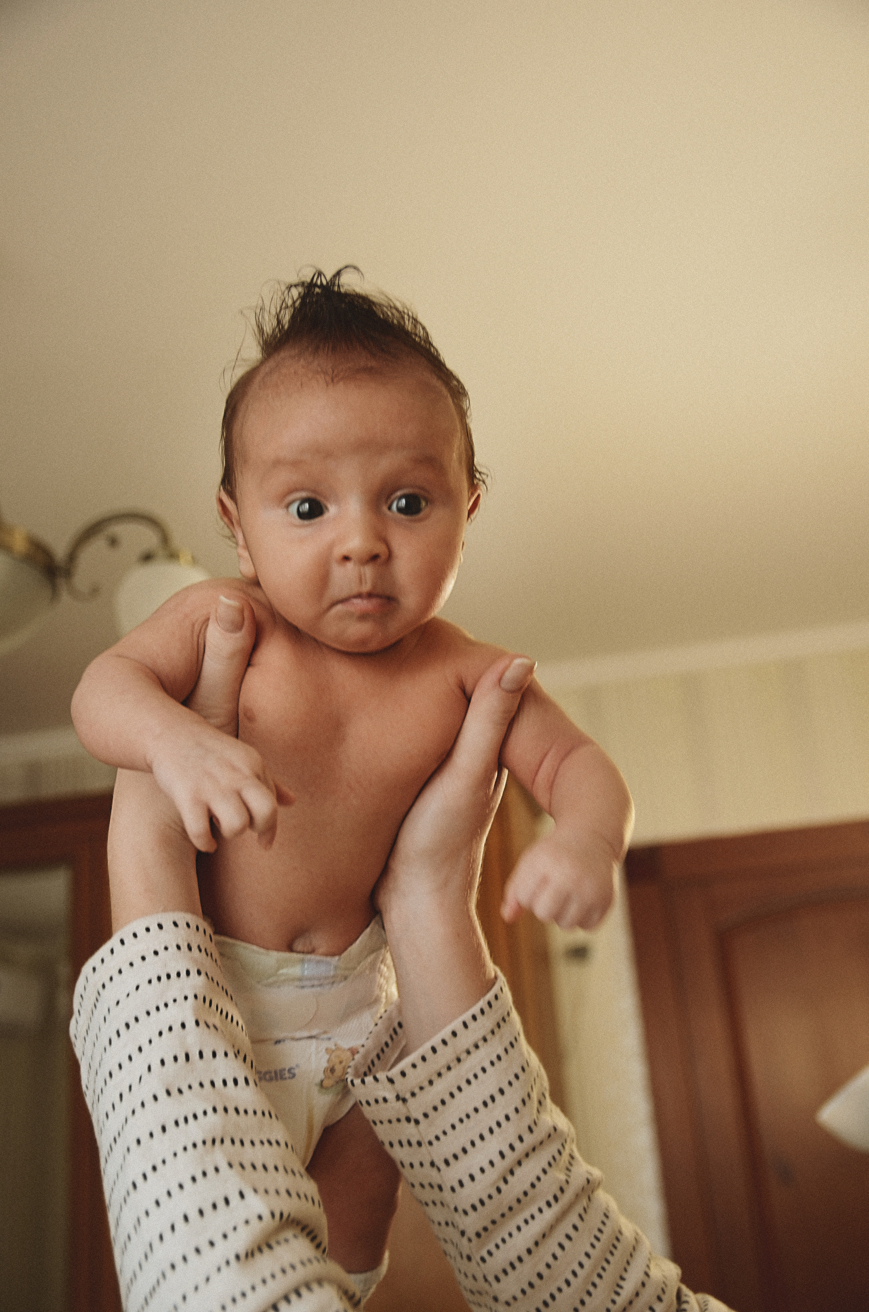 Уютные съемки для малышей у Вас дома. Семейный, детский фотограф, домашняясъемка в г. Оренбурге