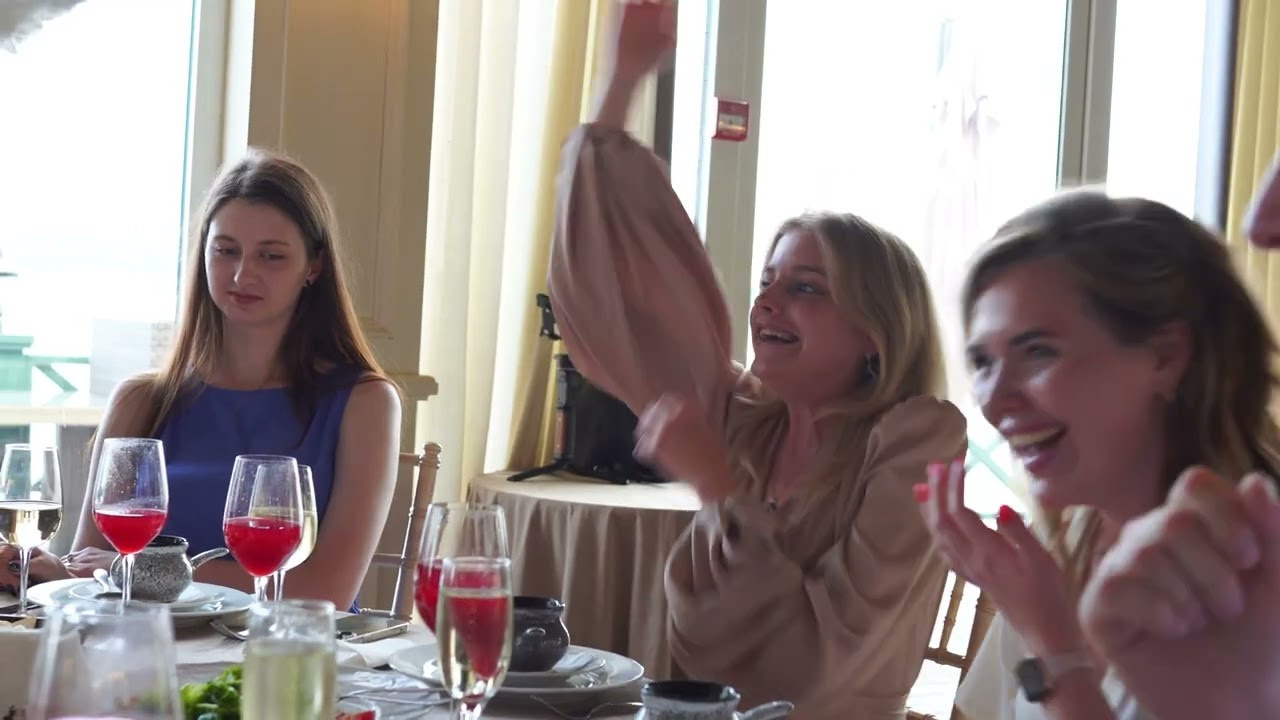 Видео. Ведущий на свадьбу юбилей корпоратив в Москве и МО Светлана Винокурова