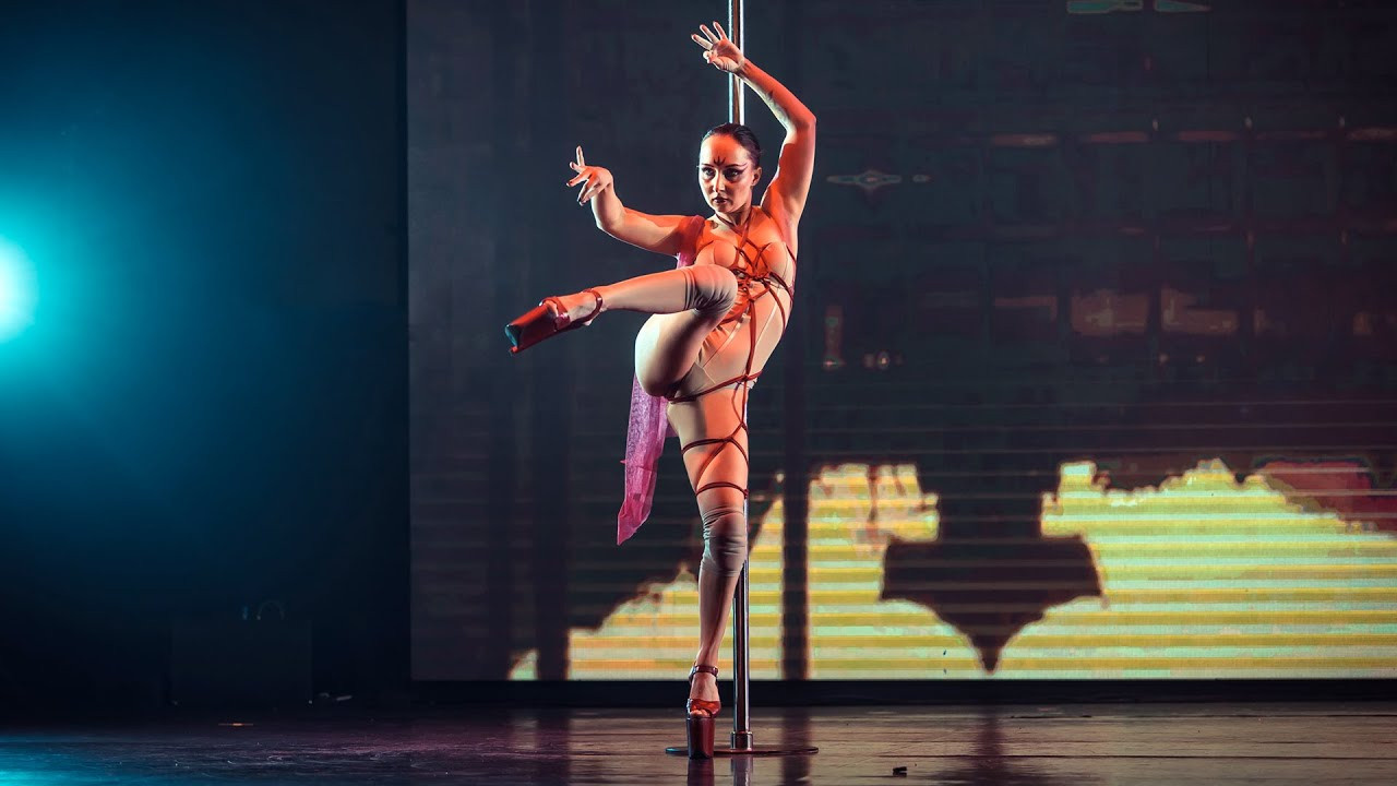 Видео. Poledance фотограф Виктор Халимон