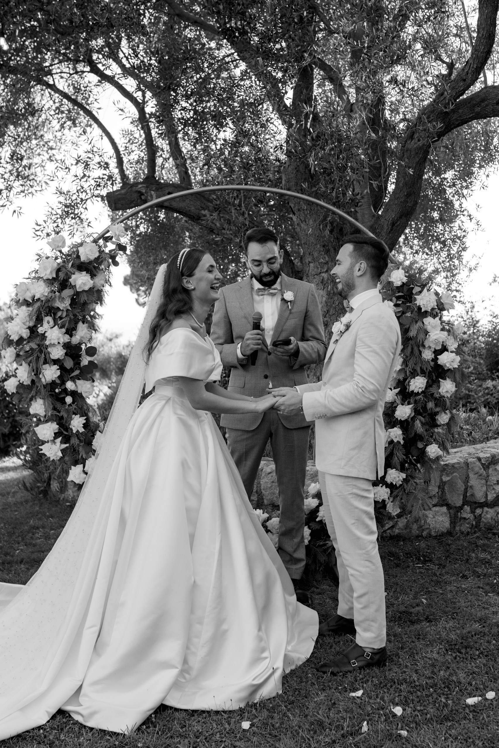 Julie and George. Elopement Wedding Photographer