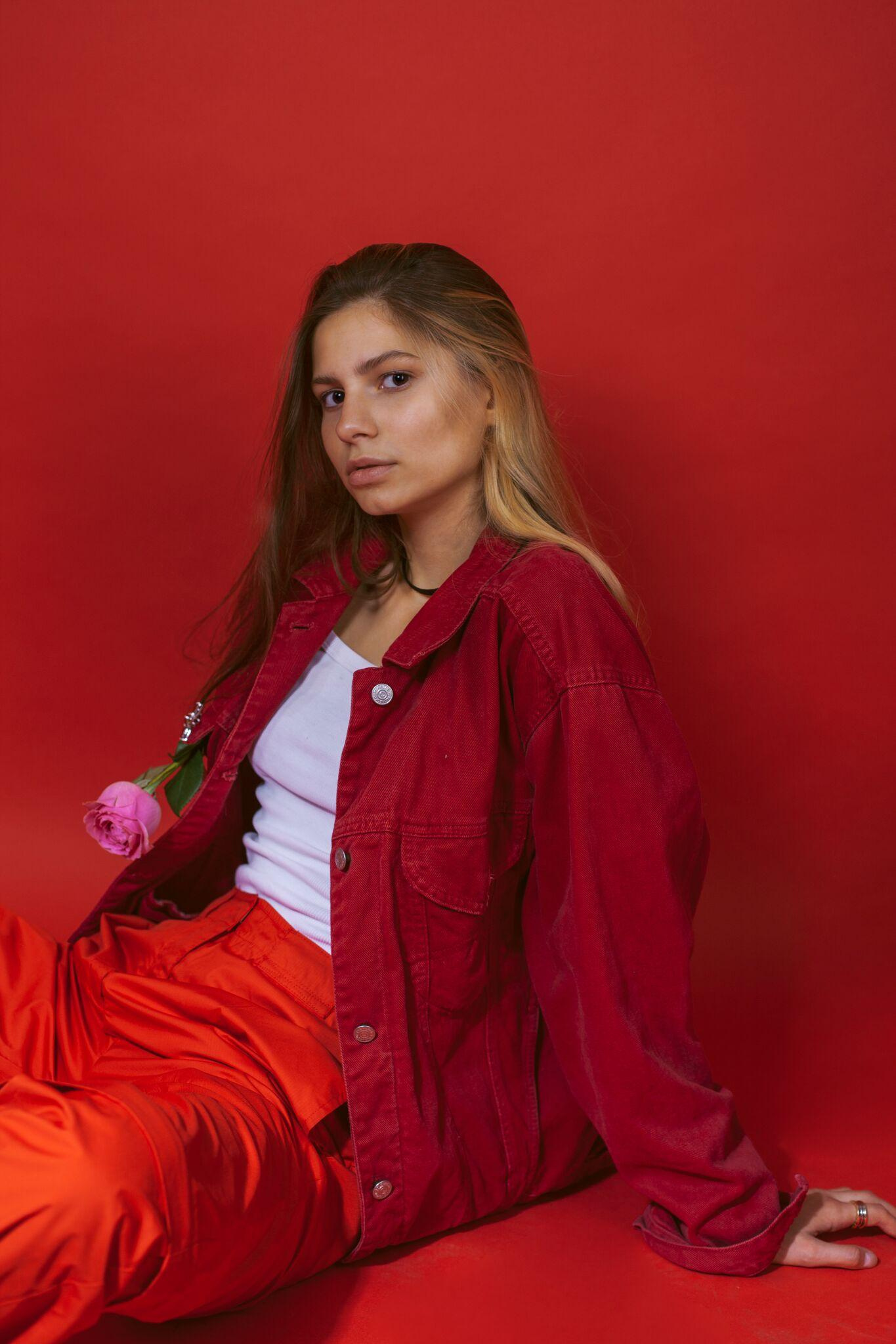 Модель для предметной съемки Ирина Г. Москва| Sale Easy