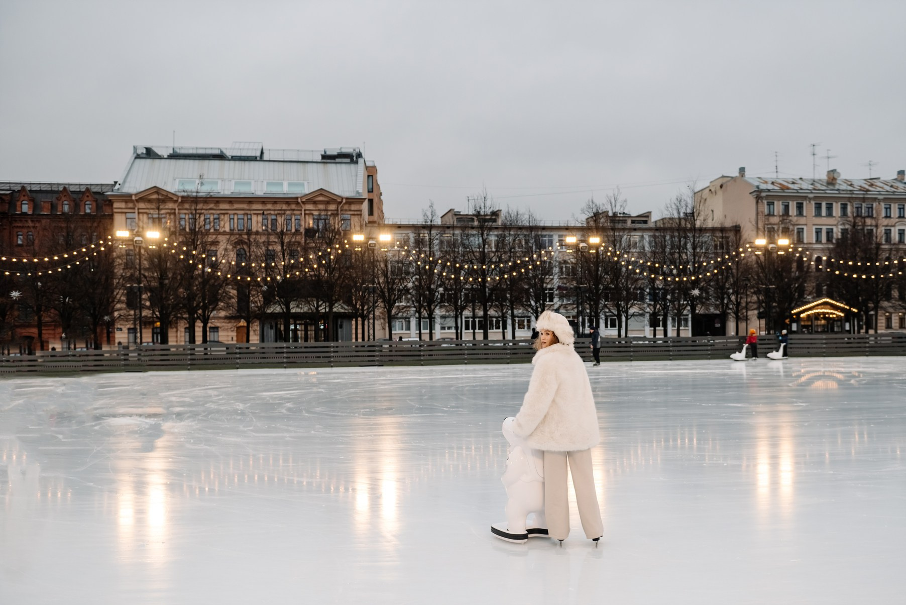 Женская зимняя фотосессия на&nbsp;катке в&nbsp;Новой Голландии