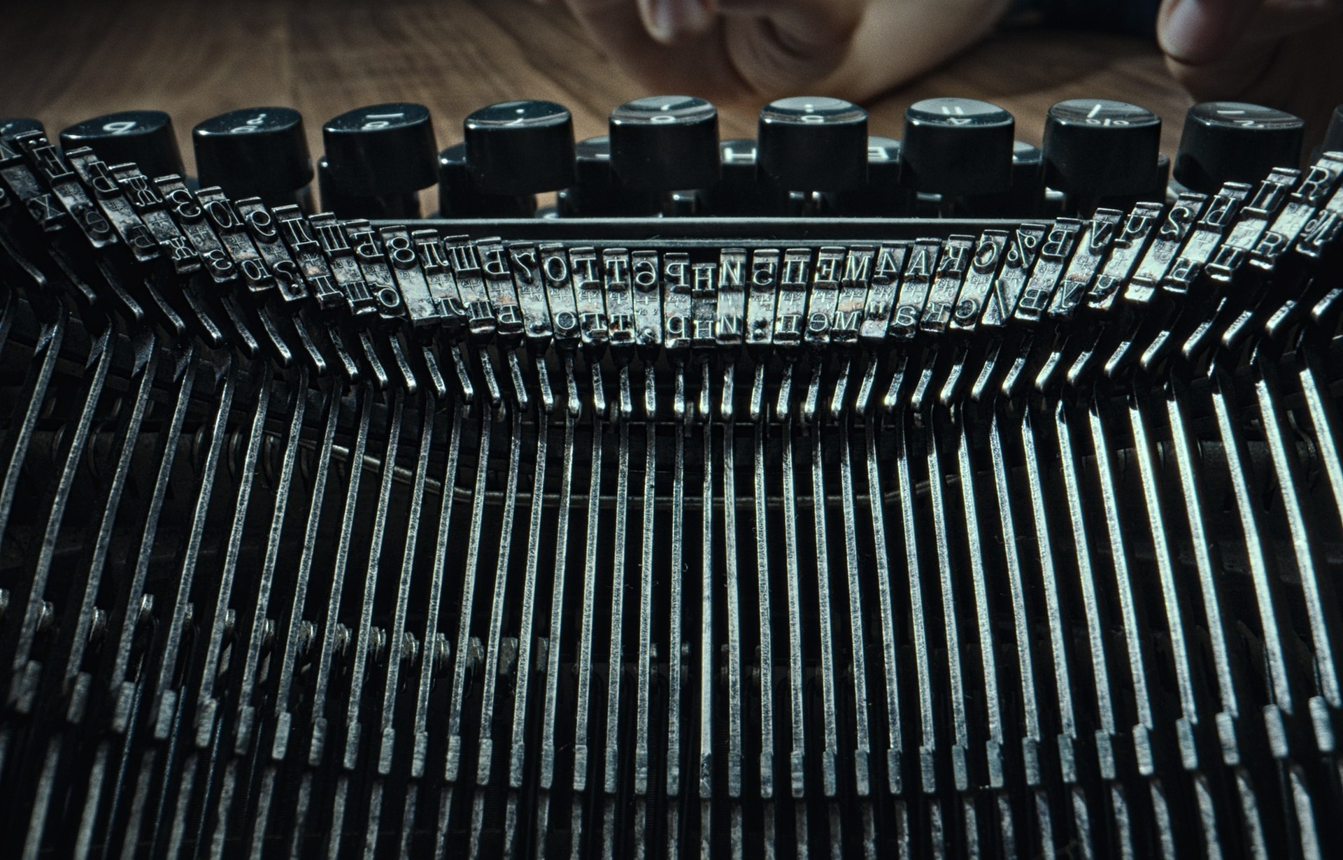 Реклама Квантум. Цветокоррекция кино, рекламы и клипов. В Алматы и по всему миру. Юрий Косяков