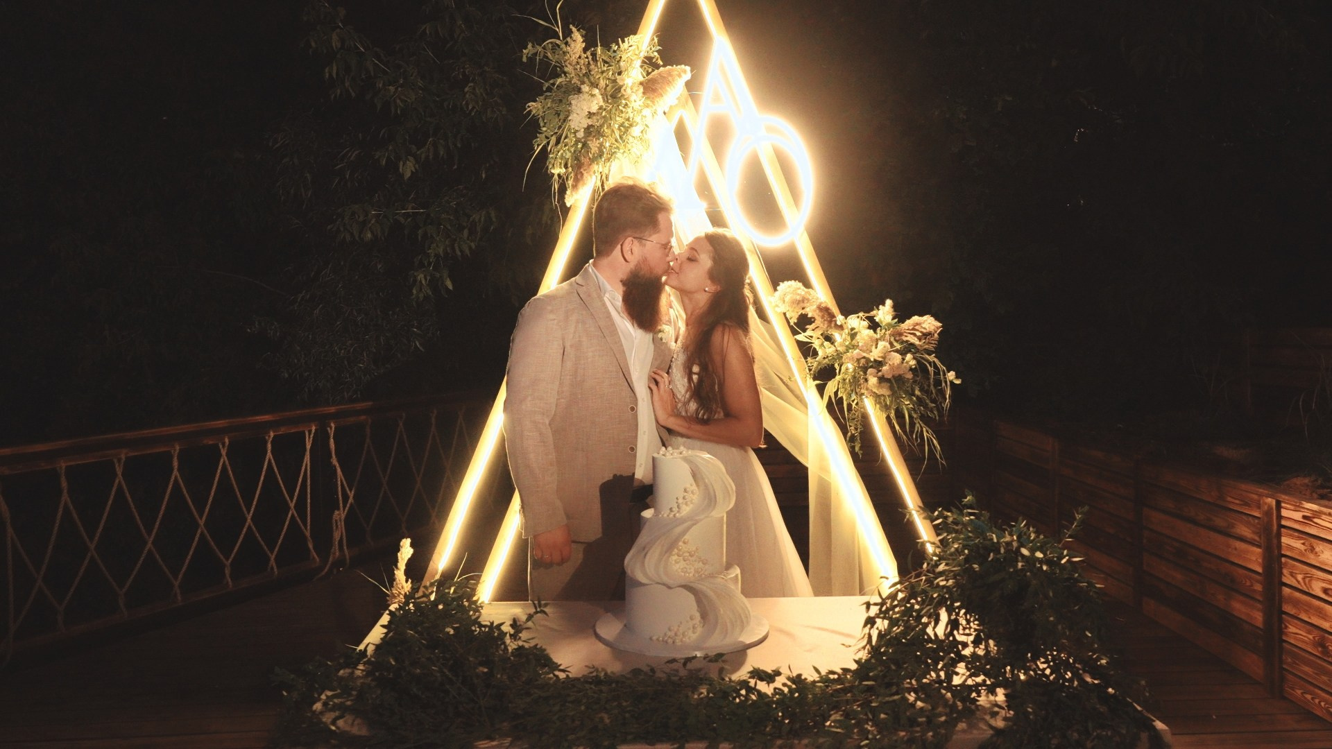 Свадебная видеосъемка в Москве и области. Свадебный и репортажный фотограф-видеограф Москва