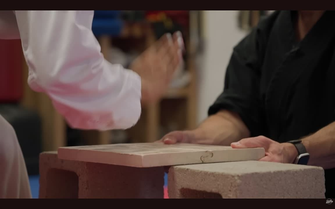 Путь в 90 дней до чёрного пояса — учебное видео для мотивации. Тхэквондо для детей и взрослых в Омске