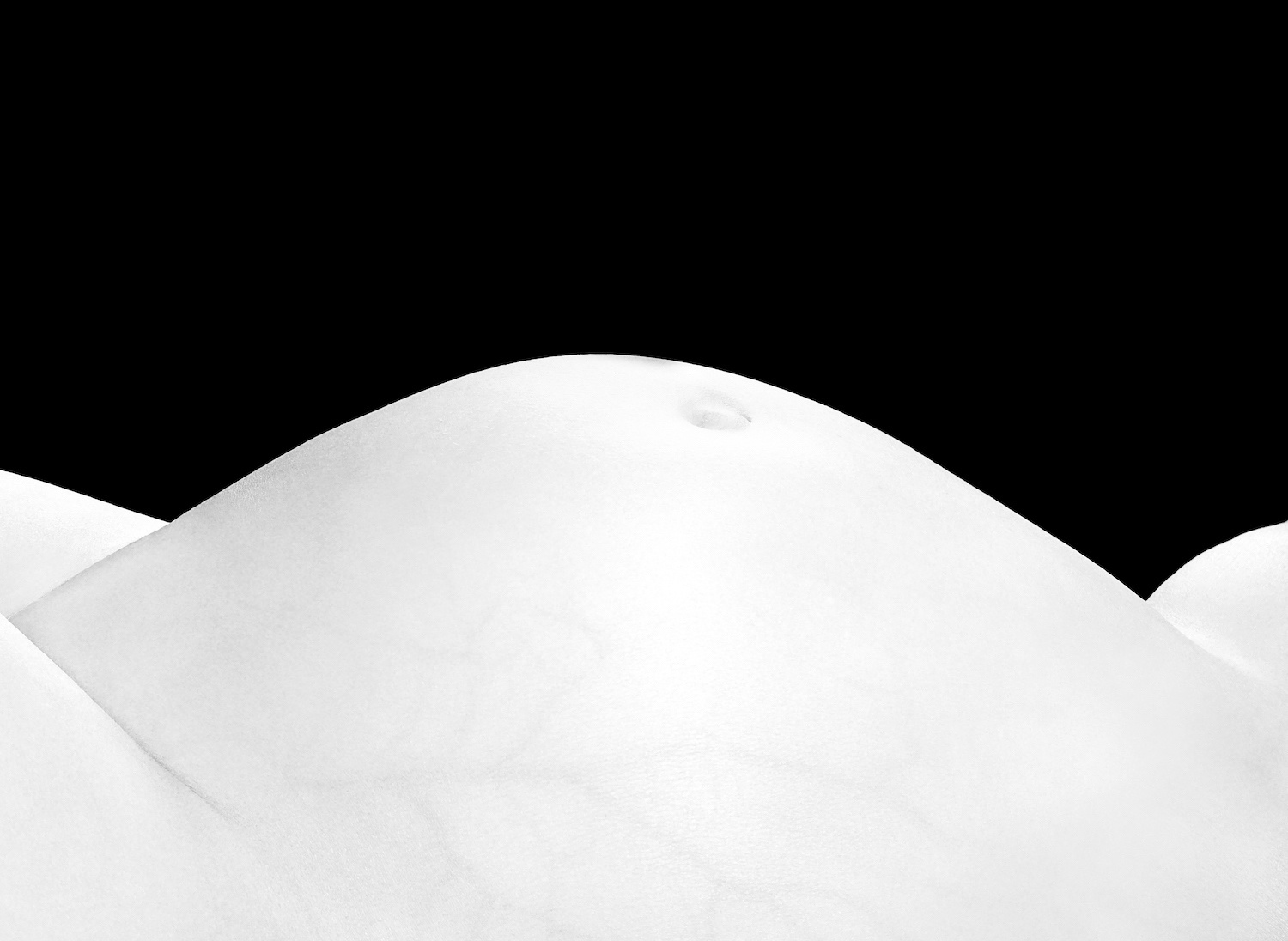 Expert nude photography and artistic black and white photography. Anna Laza Art photographer