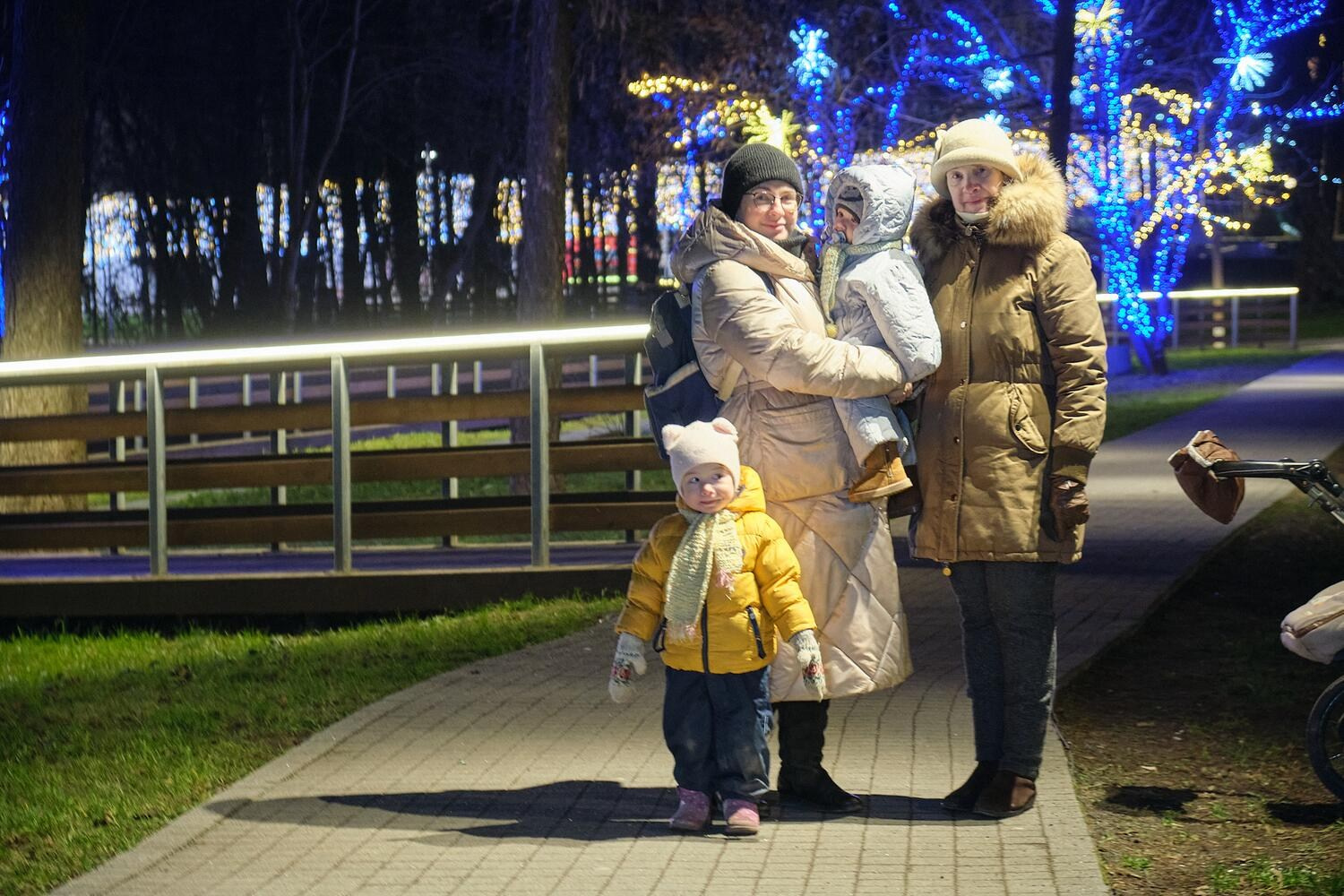 Новогодняя семейная фотосессия в Истре — SunDraw