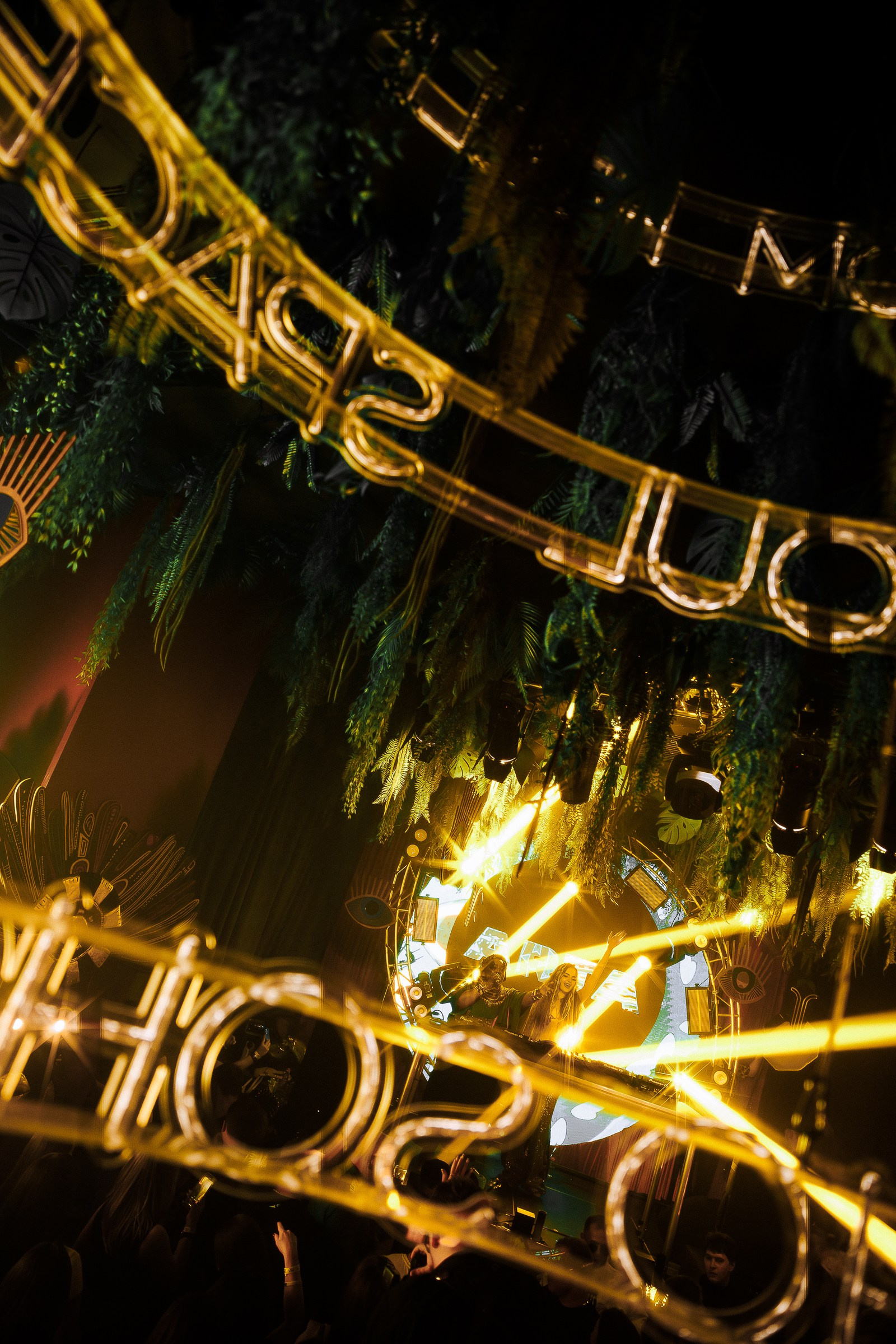 Фотограф на вечеринку спб. VERSLIBRE | Свадебный и репортажный фотограф в Санкт-Петербурге, Москве, и Поволжье