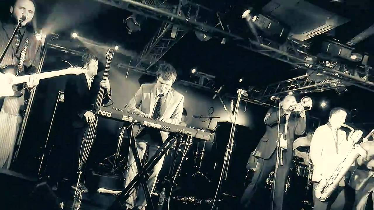 Видео. Российская музыкальная группа, исполняющая музыку в стиле ска-джаз