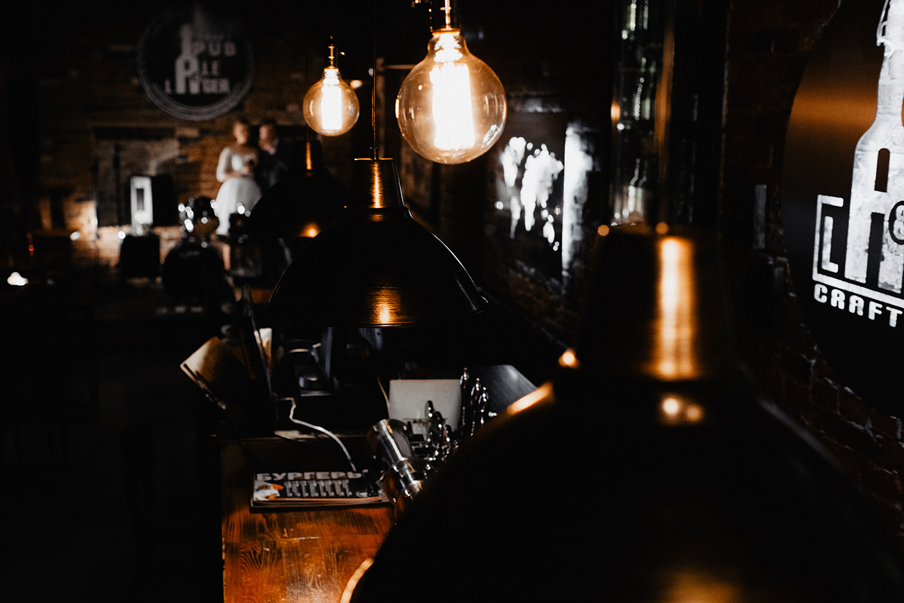 Не видно. Свадебный фотограф в Москве и Балашихе