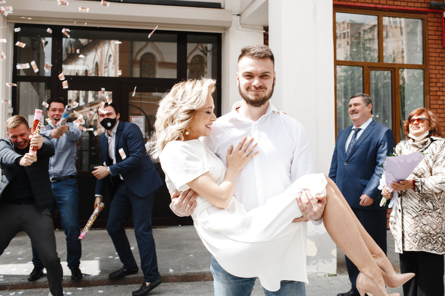 Дома поговорим. Свадебный фотограф в Москве и Балашихе