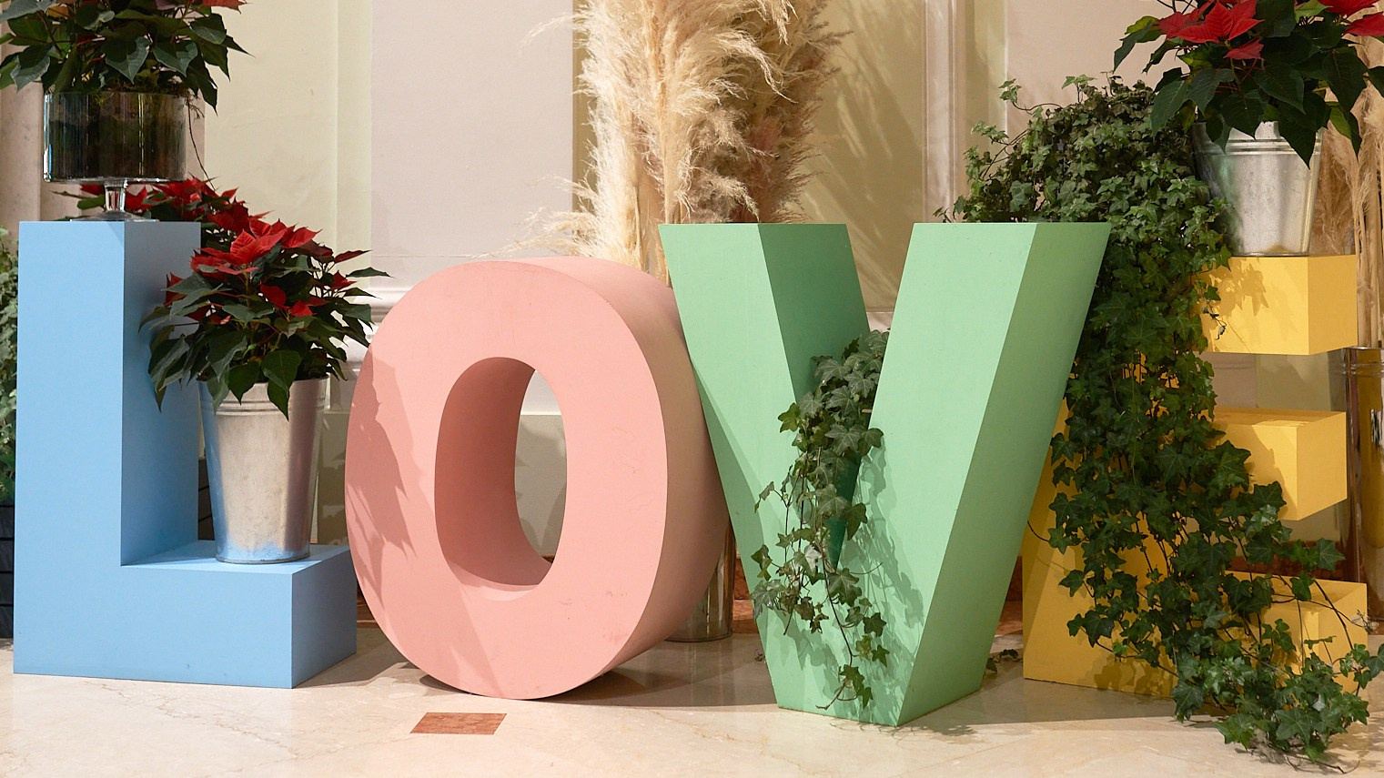 Свадьба и венчание в Москве. Фотограф Владимир Артамонов