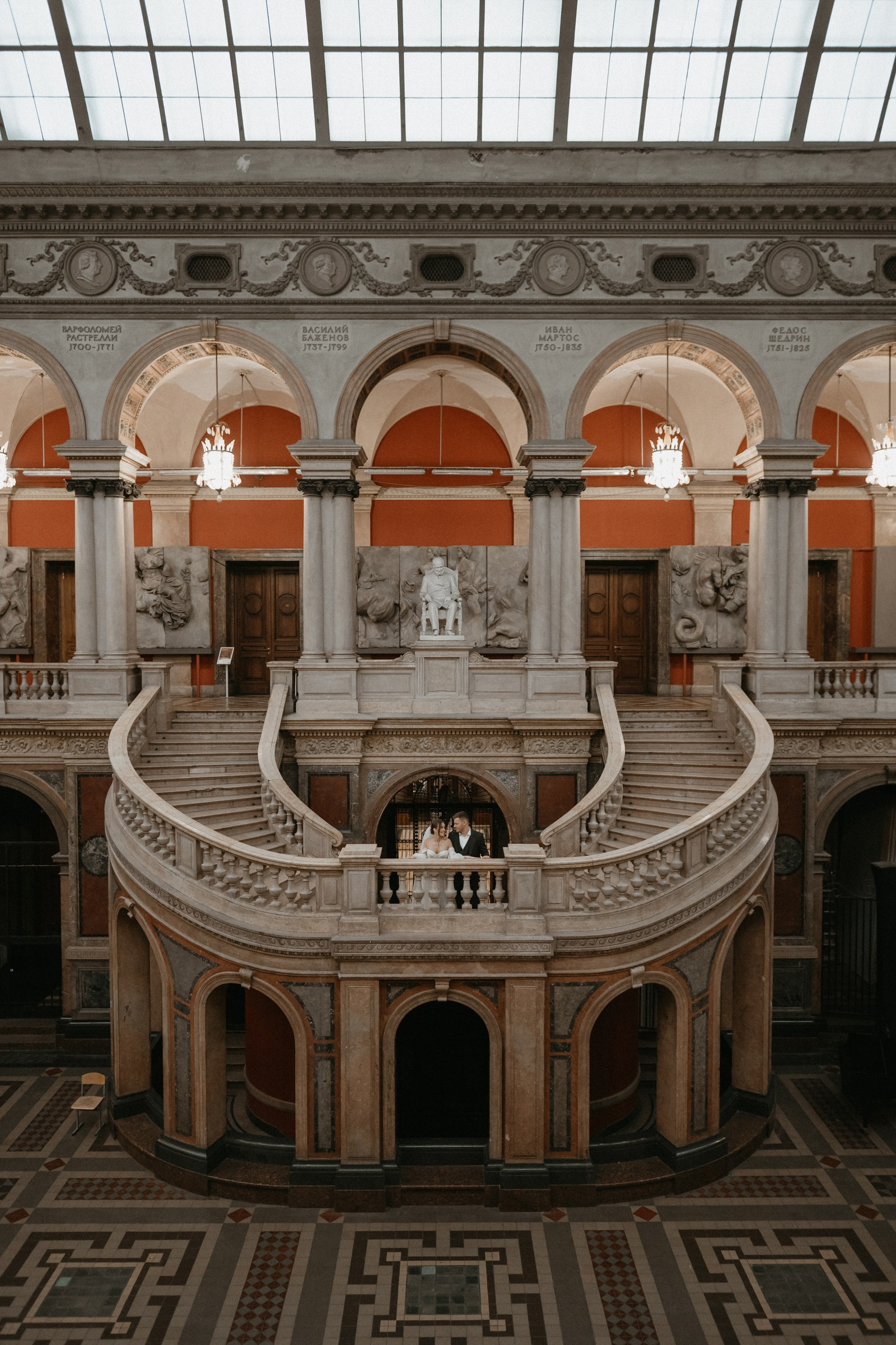 14 дворцов в Санкт-Петербурге для свадебной фотосессии в дождь. Свадебный фотограф в Санкт-Петербурге Венера Ахметова