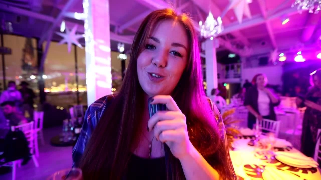 Программа на корпоратив. Ведущий на праздник в Москве / Денис Аганин