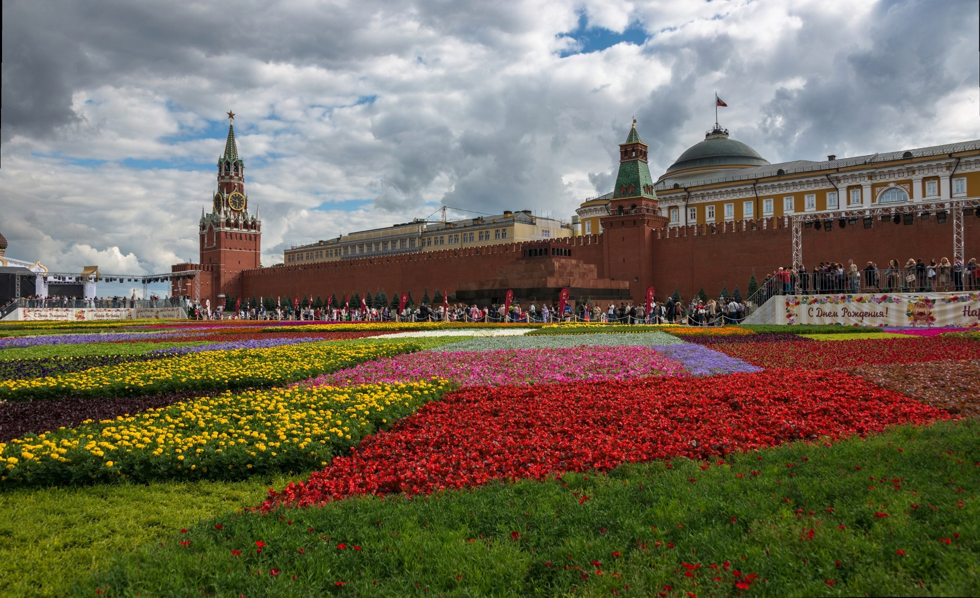 Фестиваль цветов на Красной площади. Фотограф Лара Кучина