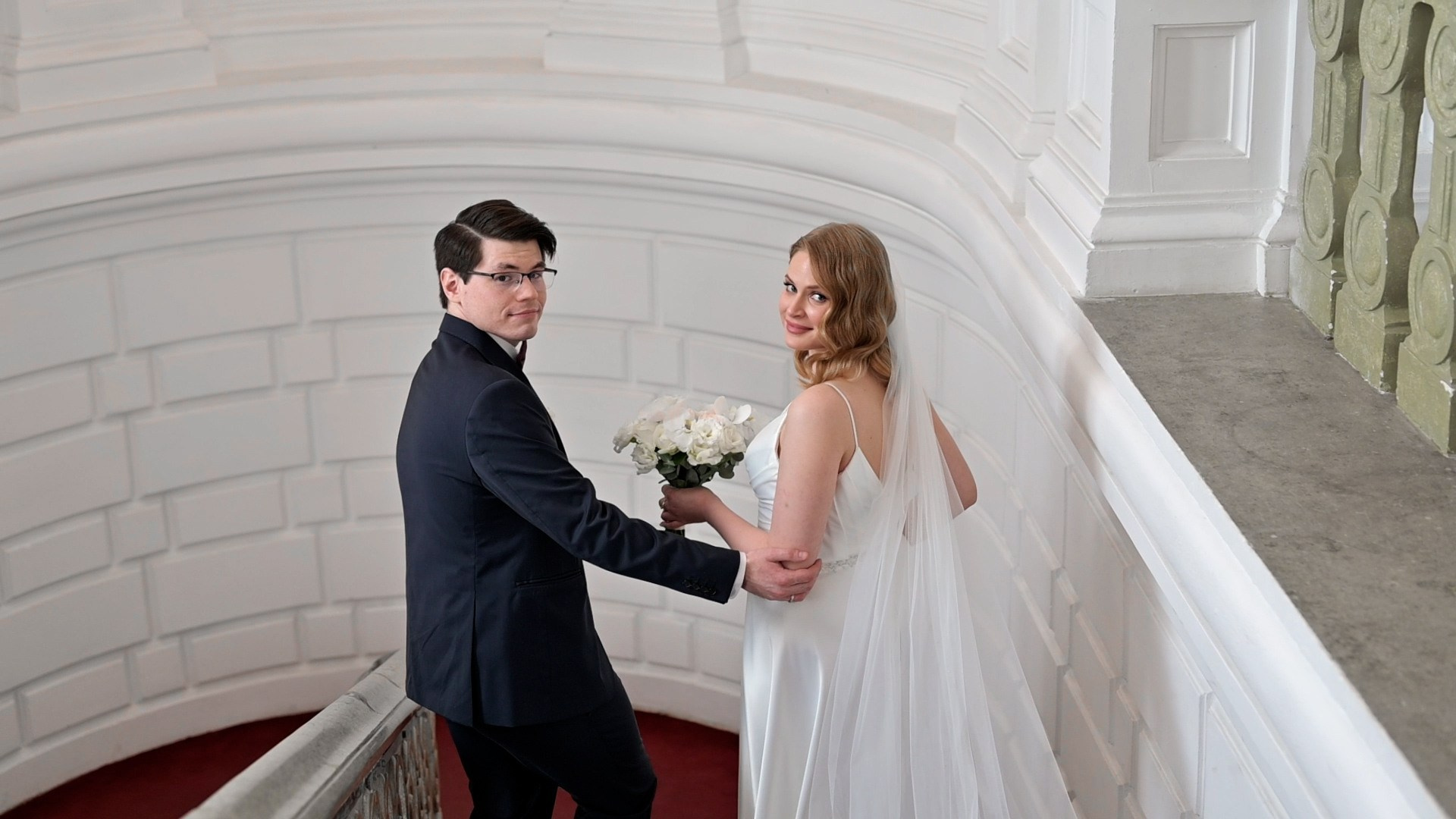 Лучшие места для свадебной съемки и прогулки в Москве. Часть 1. Свадебный видеограф в Москве Никонова Анна