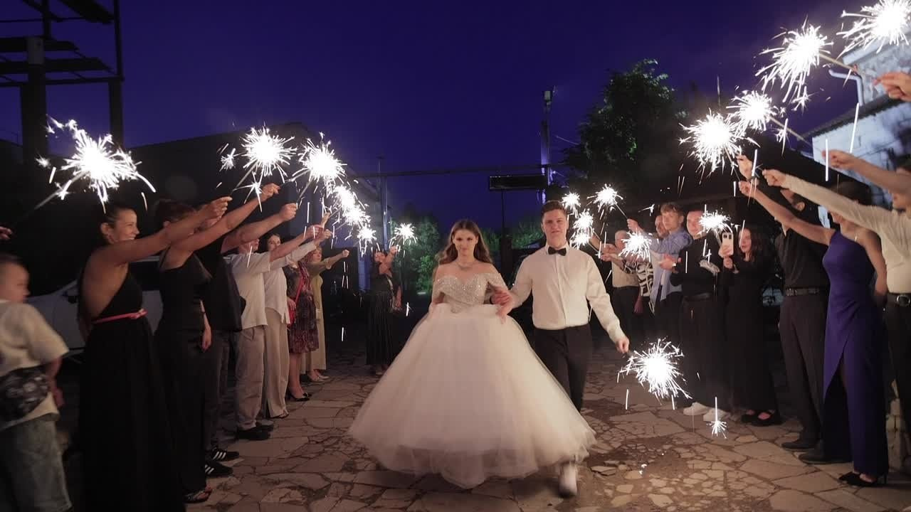Первые свадебные фотографии и клип Олега и Алены. Свадебный видеограф и свадебный фотограф в Самаре Олег Слеб