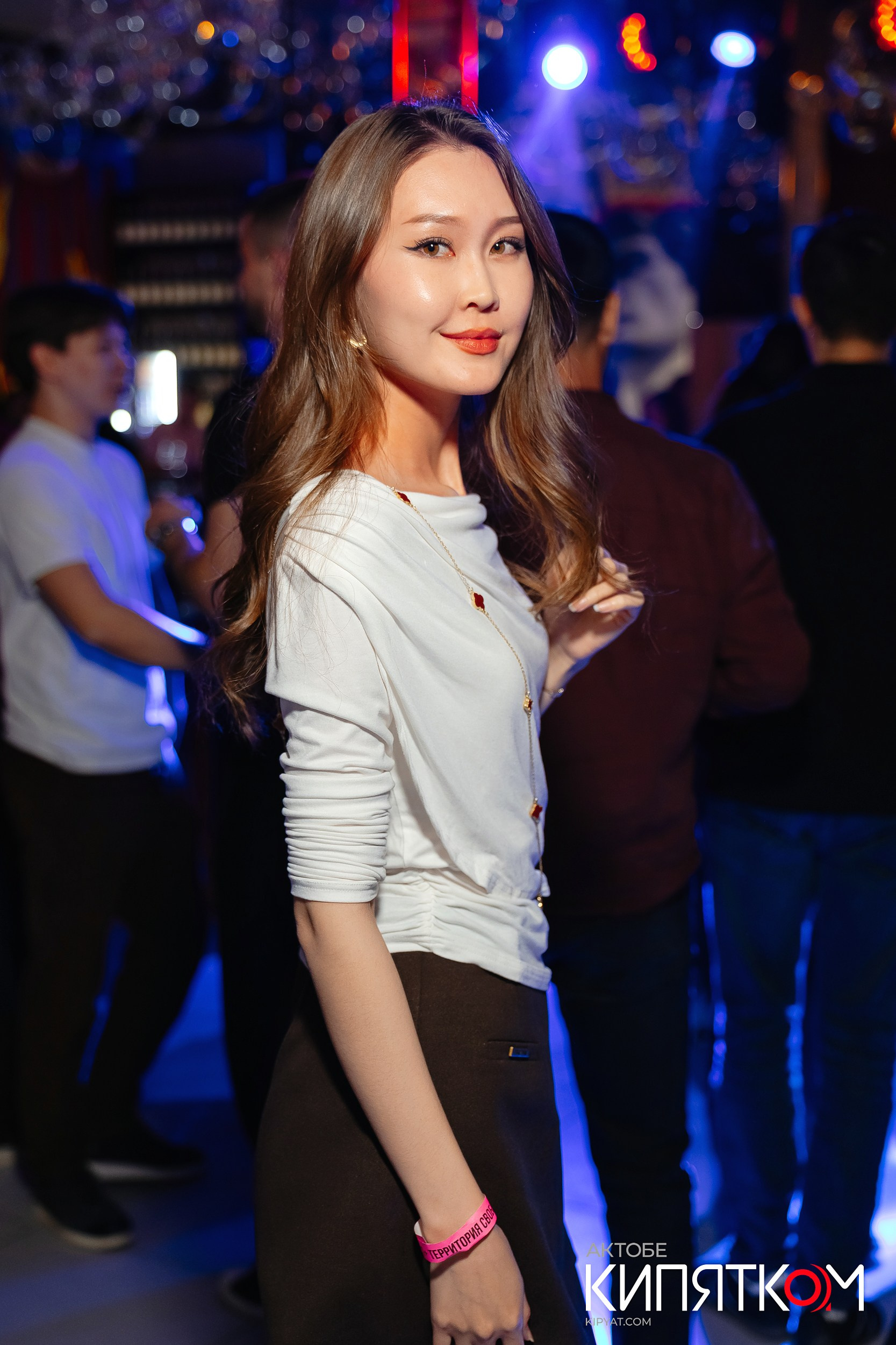 X.O. Night Club. Актобе Кипятком