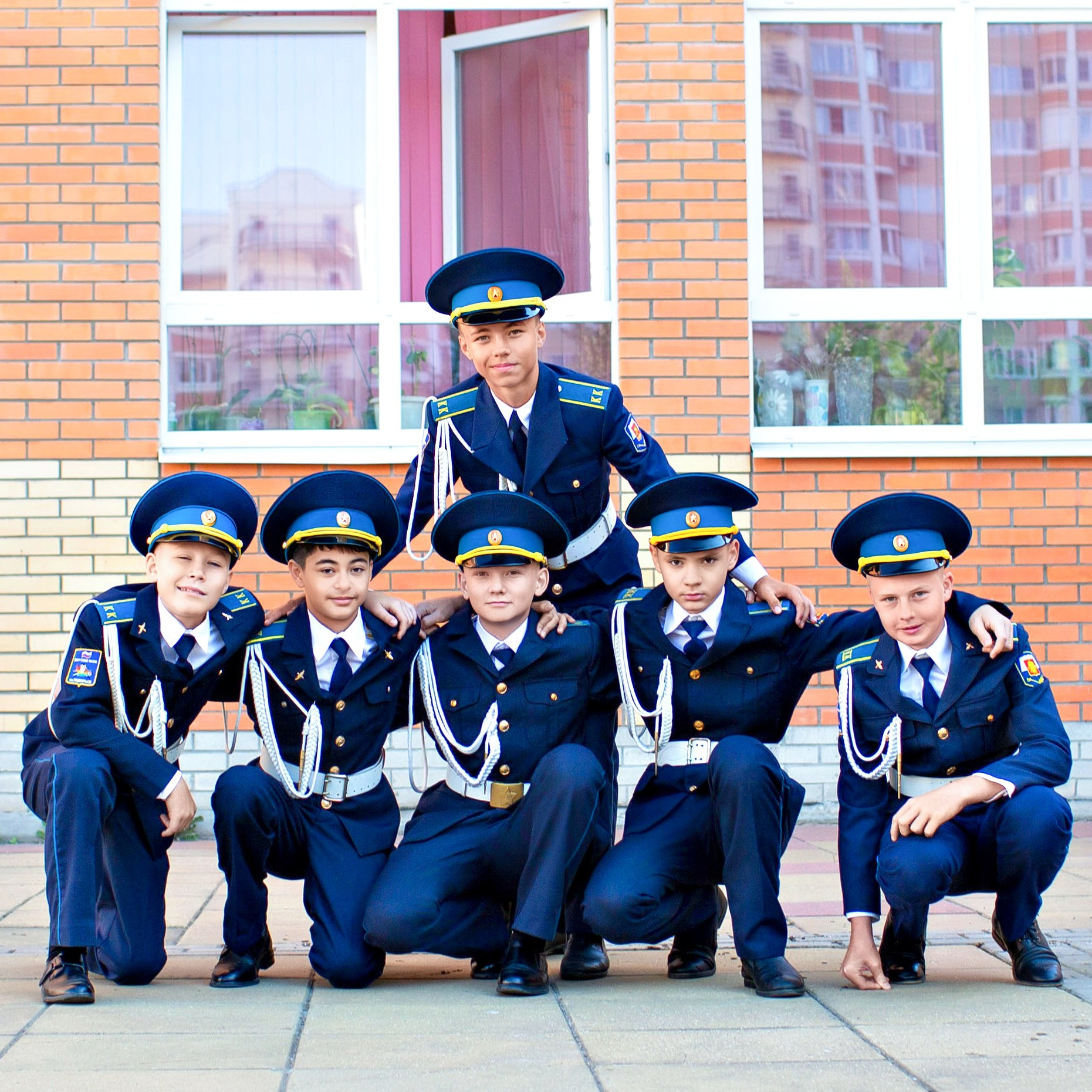 Школьная съемка. Выпускные альбомы и школьный фотограф в Подольске, Троицке, Щербинке, Москве и Московской области