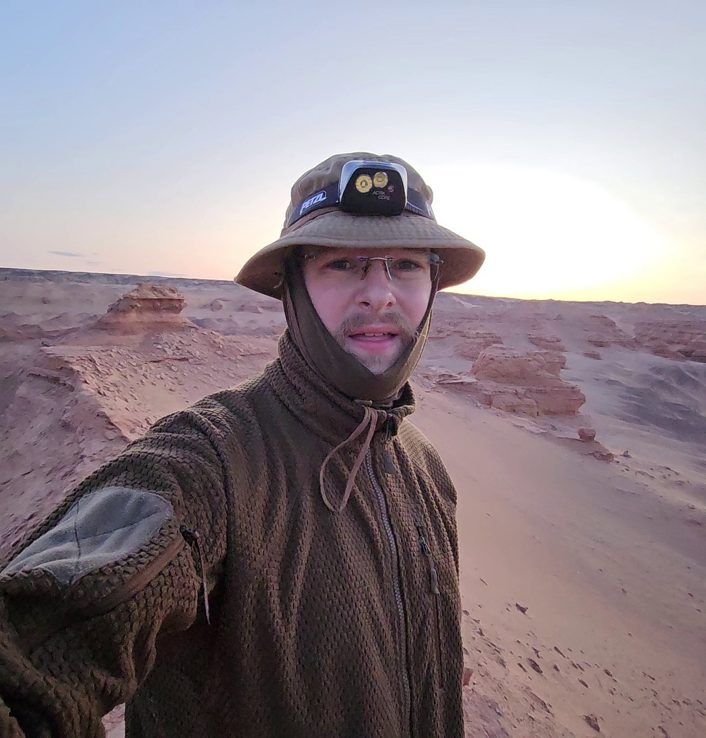 Экспедиция в Монголию (Гоби). Семоха Валерий. Фотограф