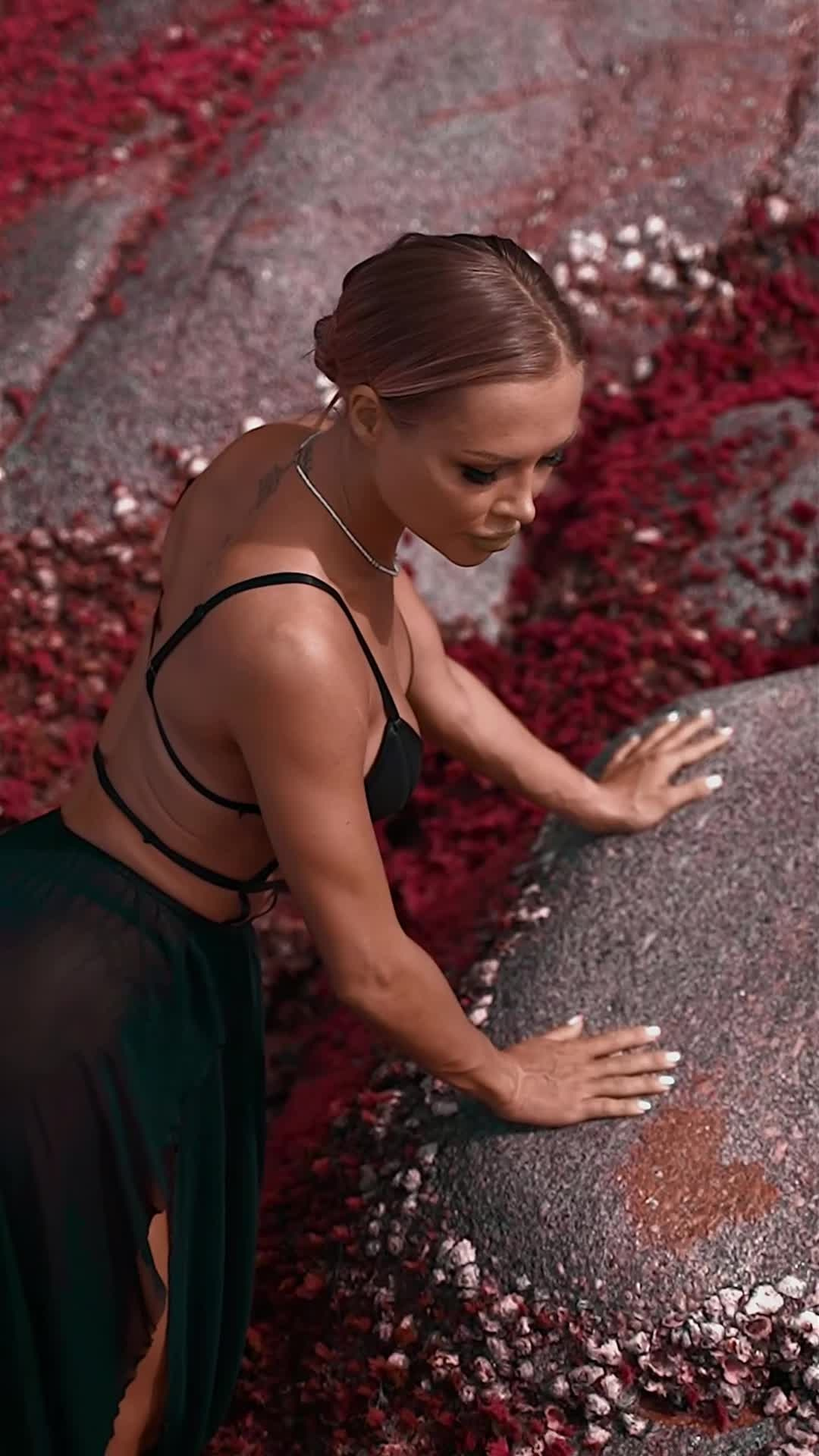 Video. Professional Wedding Photography, Portraits, and Studio Photoshoots in Phuket