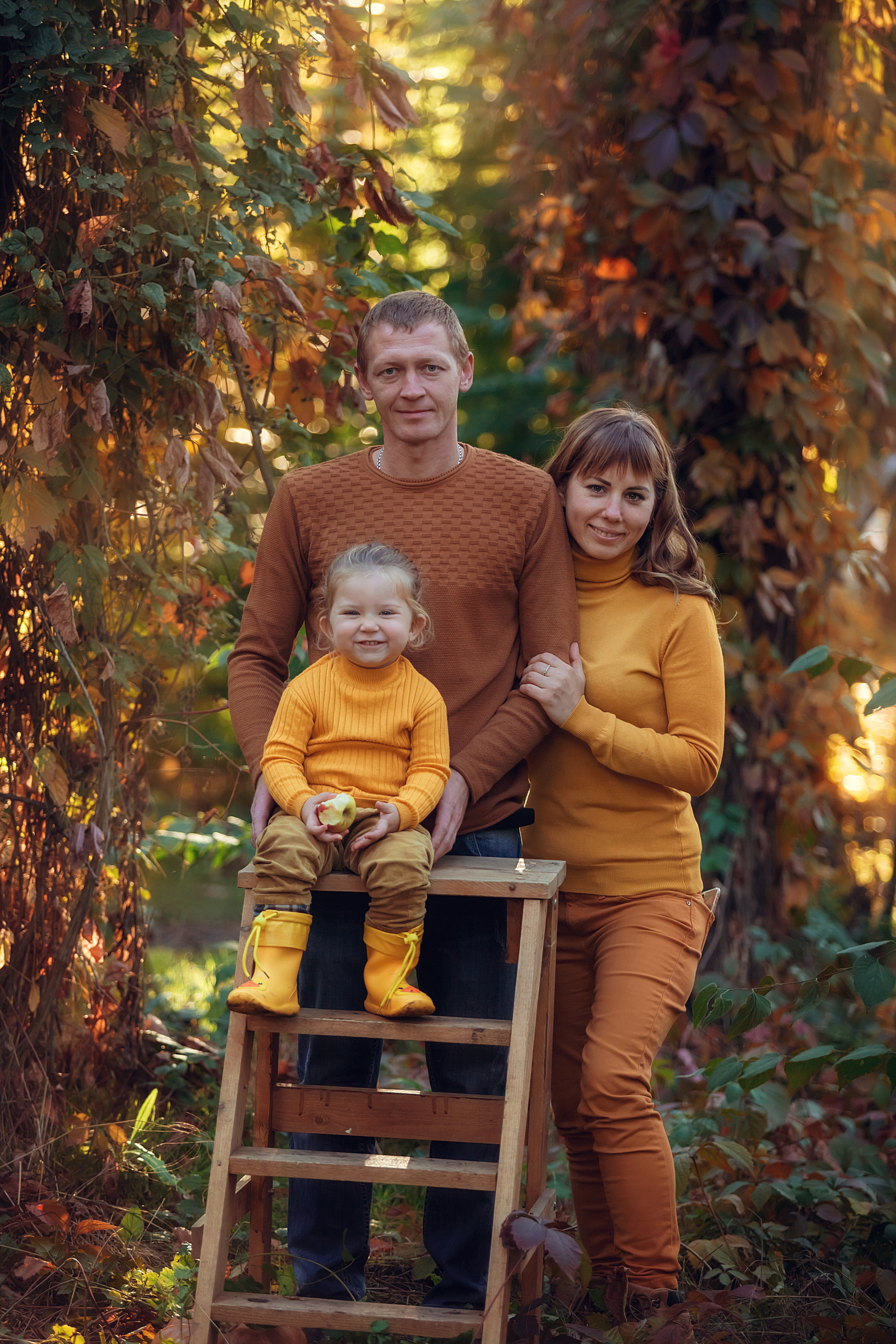 Семейная осенняя прогулка. Семейный и детский фотограф Екатерина Савёлова