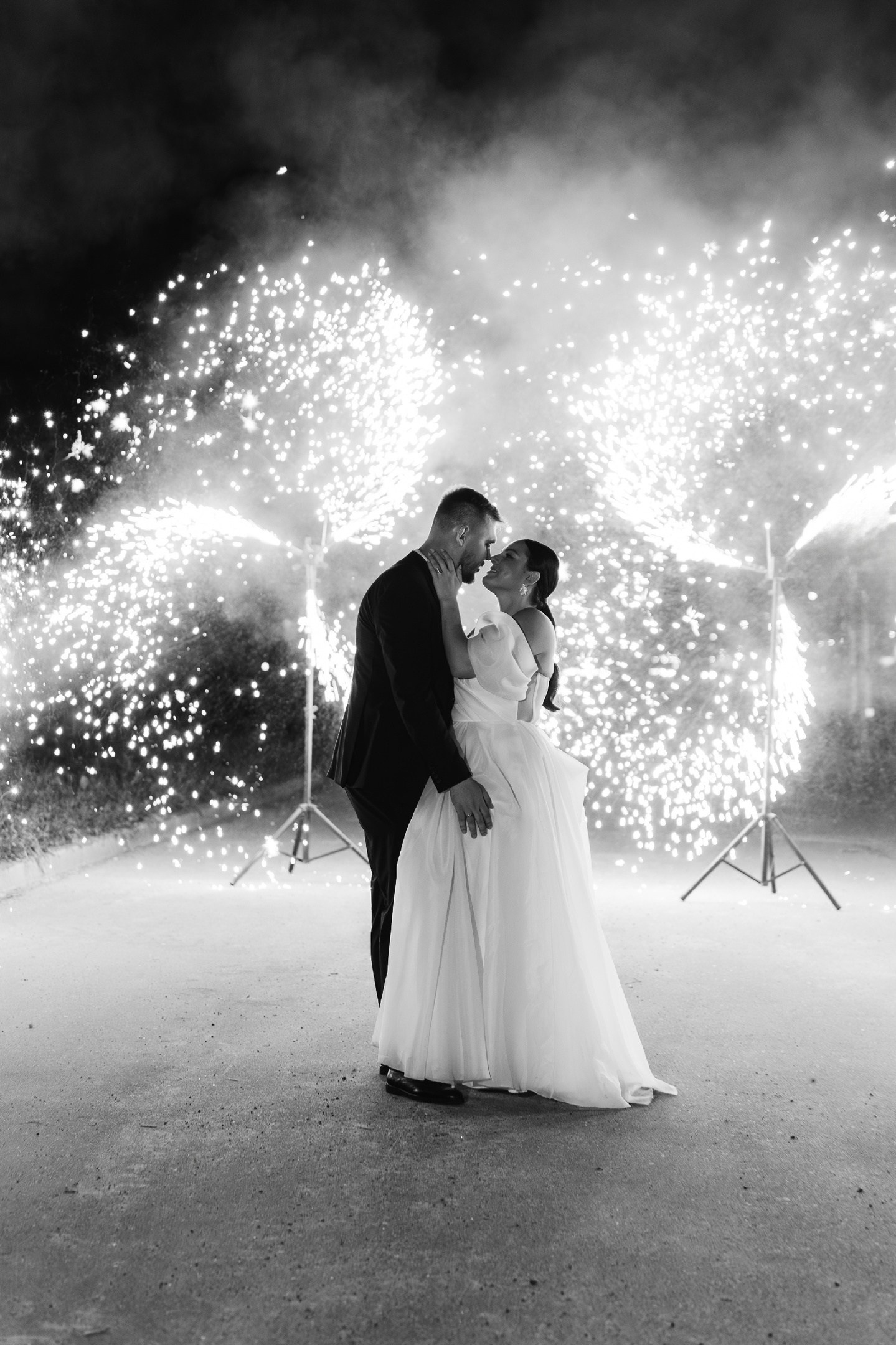 Огненно-пиротехническое шоу, салюты, пиротехника на ваш праздник!