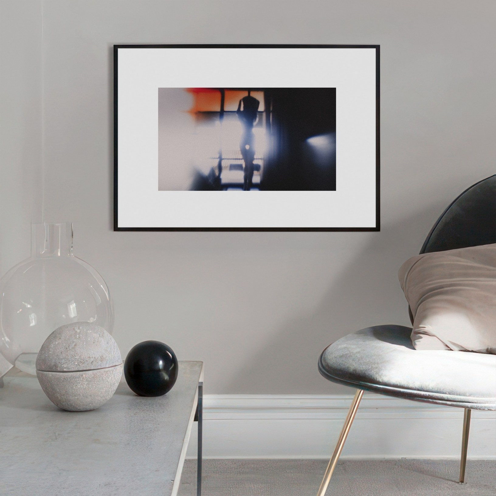 SOMETIMES SHE LOVES. Eduard Kopysov — International visual artist