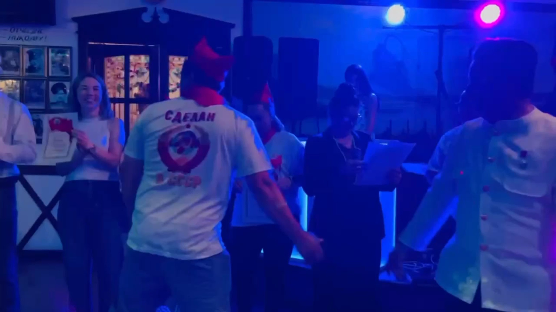 Тематические вечеринки с ведущей Мариной Гребенниковой. Организатор праздников. Ведущая Марина Гребенникова