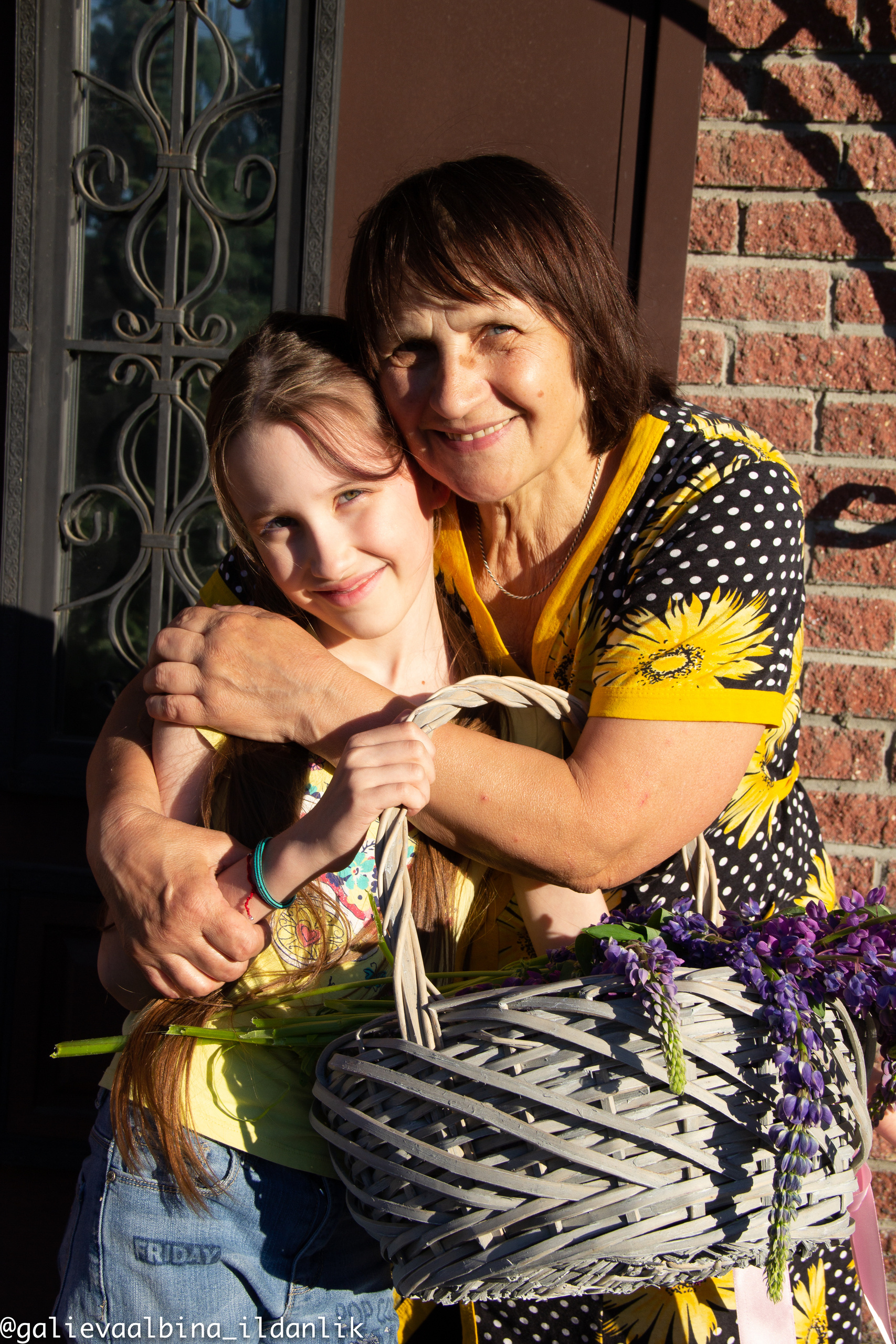 Люпины. ДИРЕКТОР МОДЕЛЬНОГО АГЕНТСТВА КАЗАНЬ