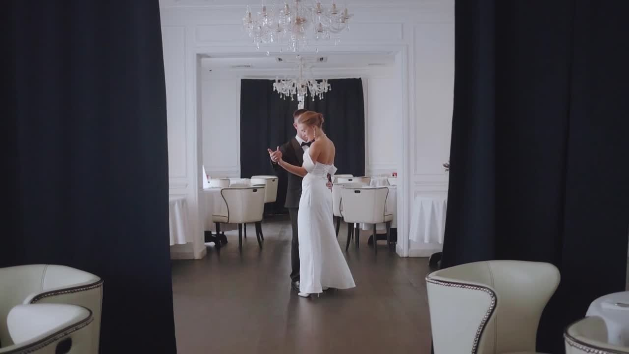 Услуги. Анастасия семейный видеограф