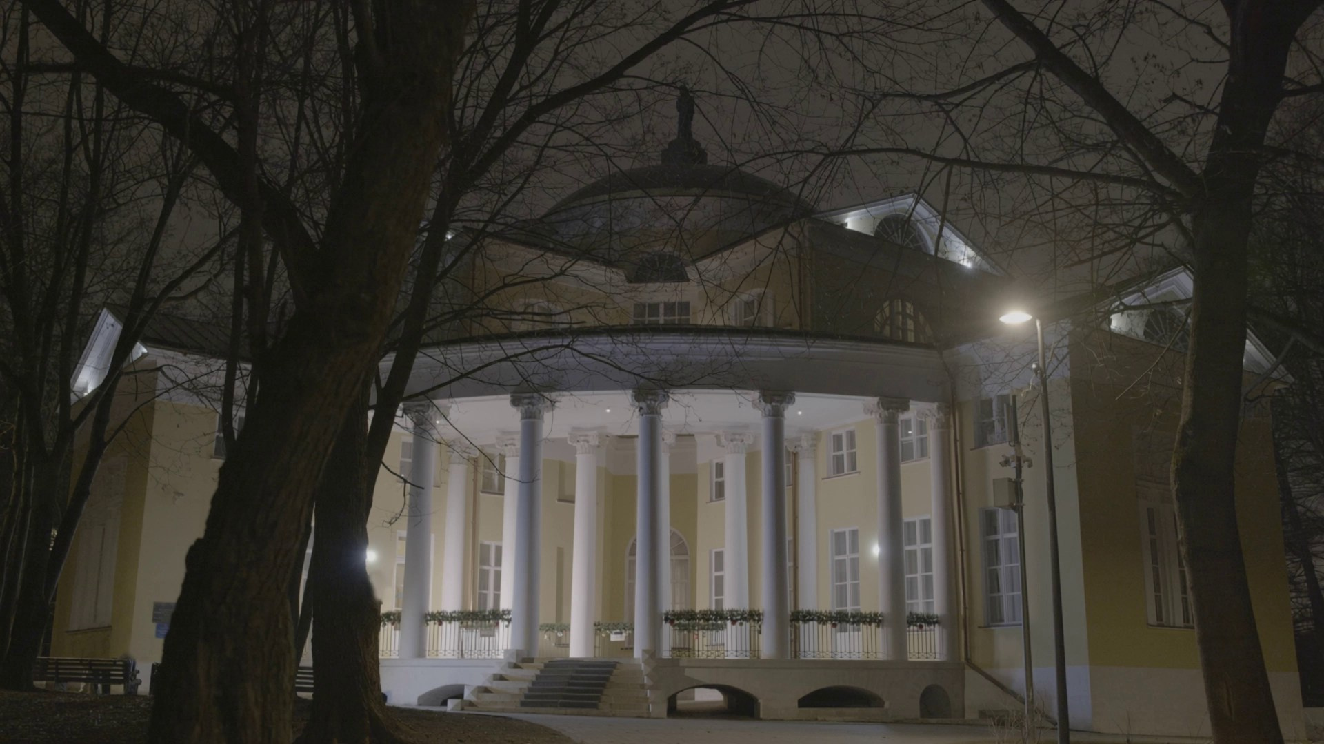 Нейросети. Съёмка документальных и корпоративных фильмов с индивидуальным подходом