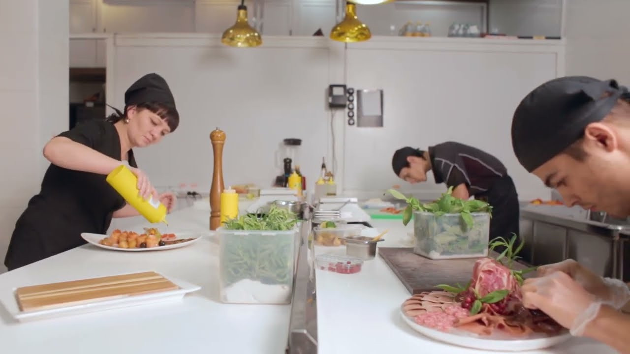 Реклама. Видеограф в Краснодаре Виталий Снегуров